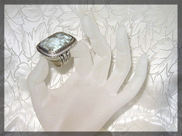 Carico Lake  Green Turquoise Sterling Silver Ring