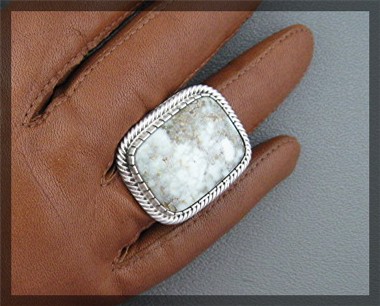 Carico Lake  Green Turquoise Sterling Silver Ring