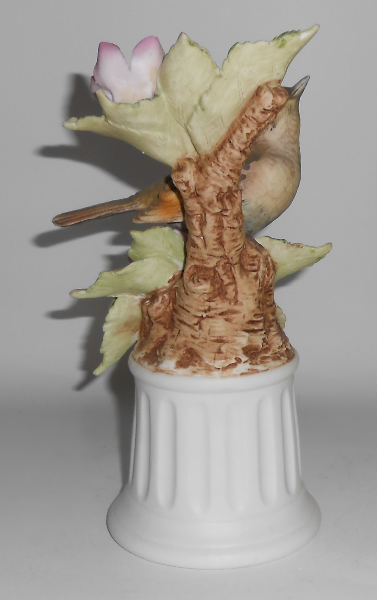 Ruby-Grand Kinglet  Andrea by Sadek Porcelain Bird Figu