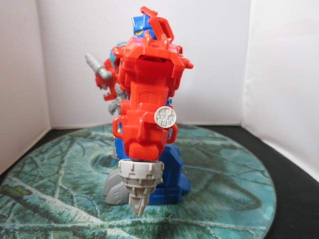 Playskool Heroes Transformers Rescue Bots Optimus Prime Robot 9