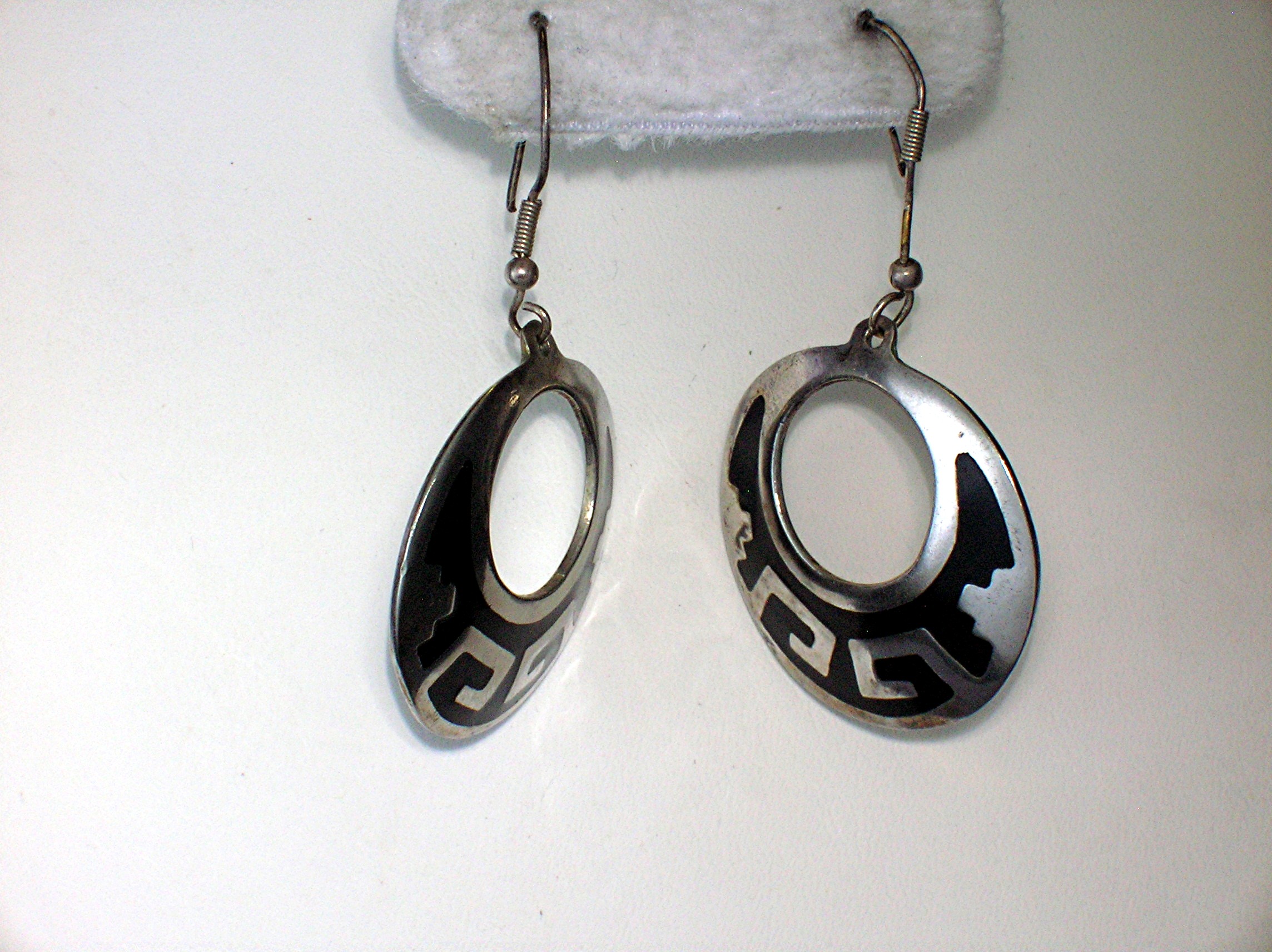 Mexico Sterling Silver Onyx Shepherd Hook Earrings