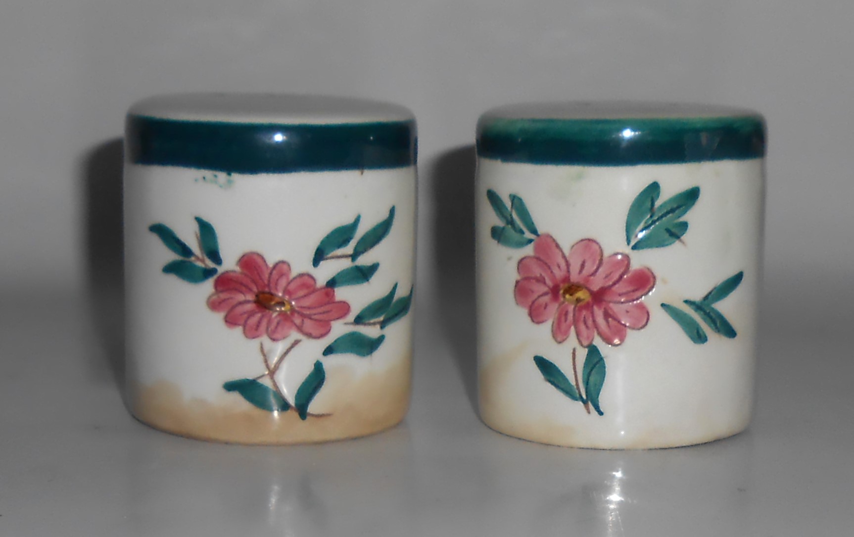 Stangl Pottery Terra Rose Flora Salt & Pepper Shaker Se