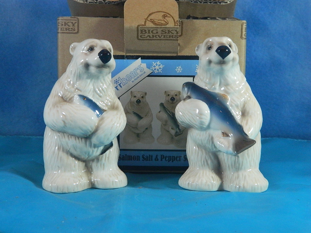 Big Sky Brrr Bears W/Salmon Salt and Pepper Shakers