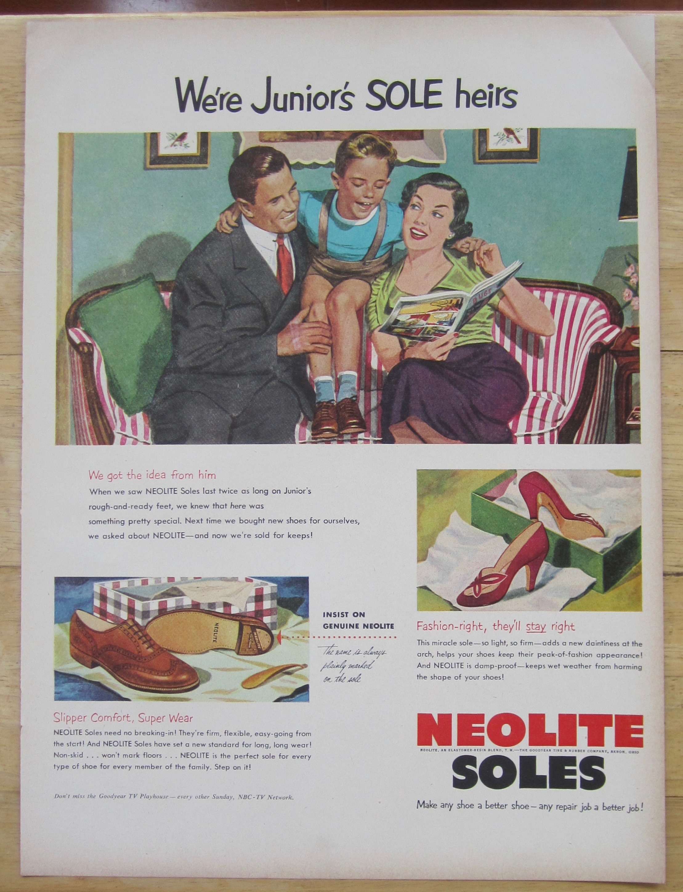 1952 Neo Lite Soles w/Mom & Dad & Boy Looking at Book
