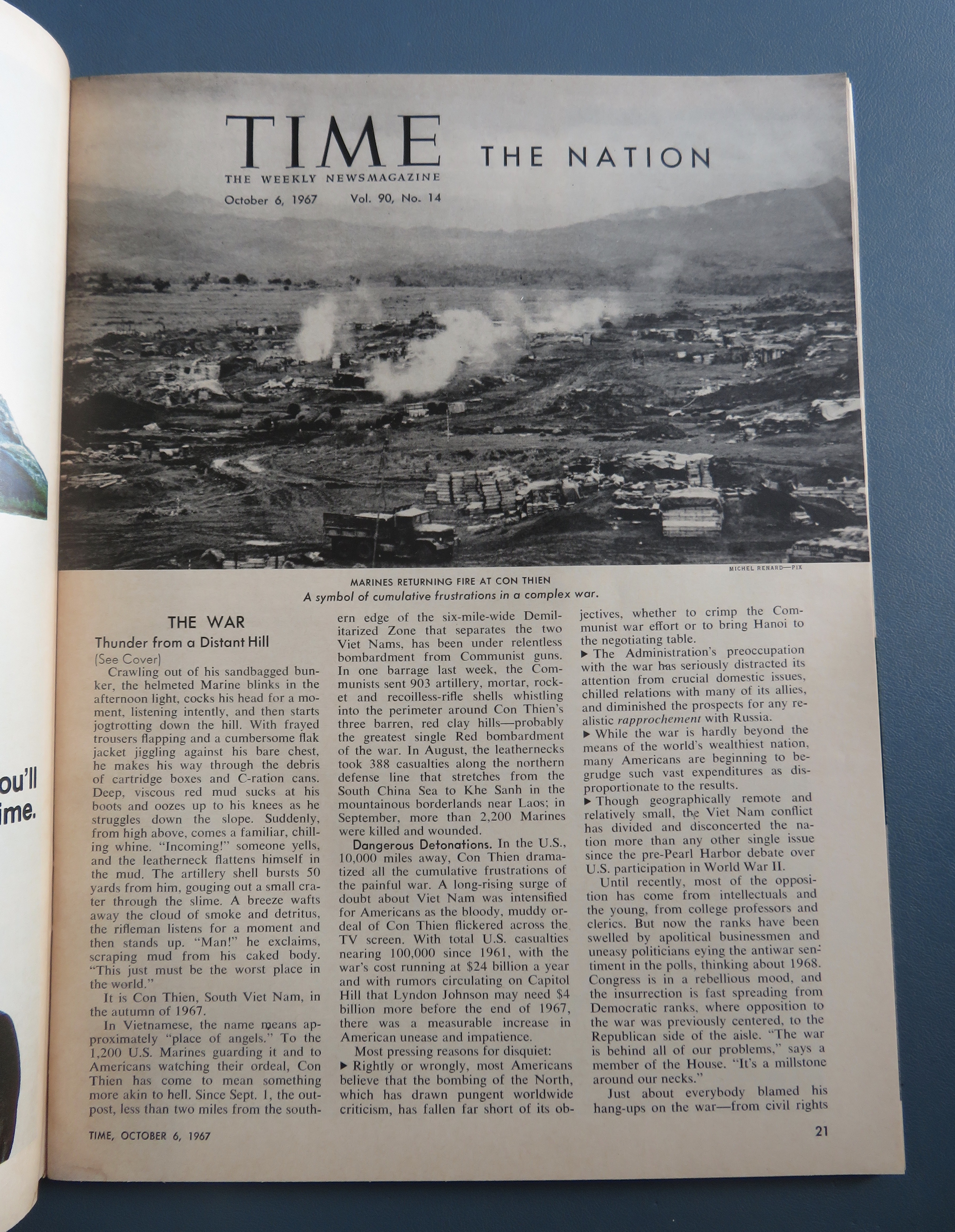 Time Magazine October 6, 1967 Under Fire At Con Thien