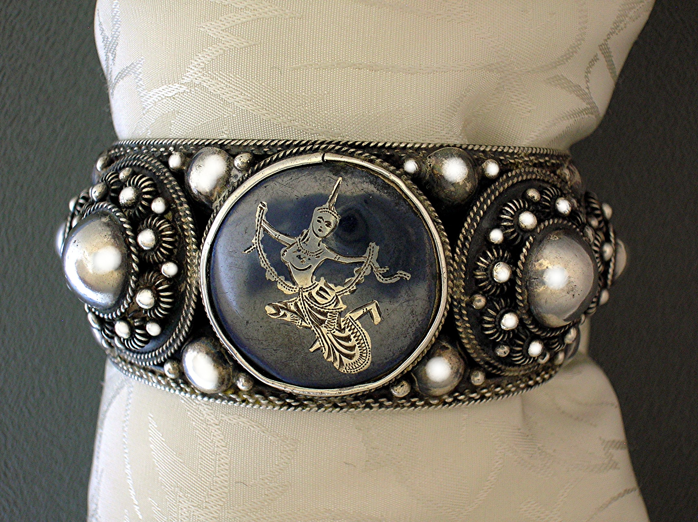 Sterling Silver SIAM Cuff Cameo bracelet