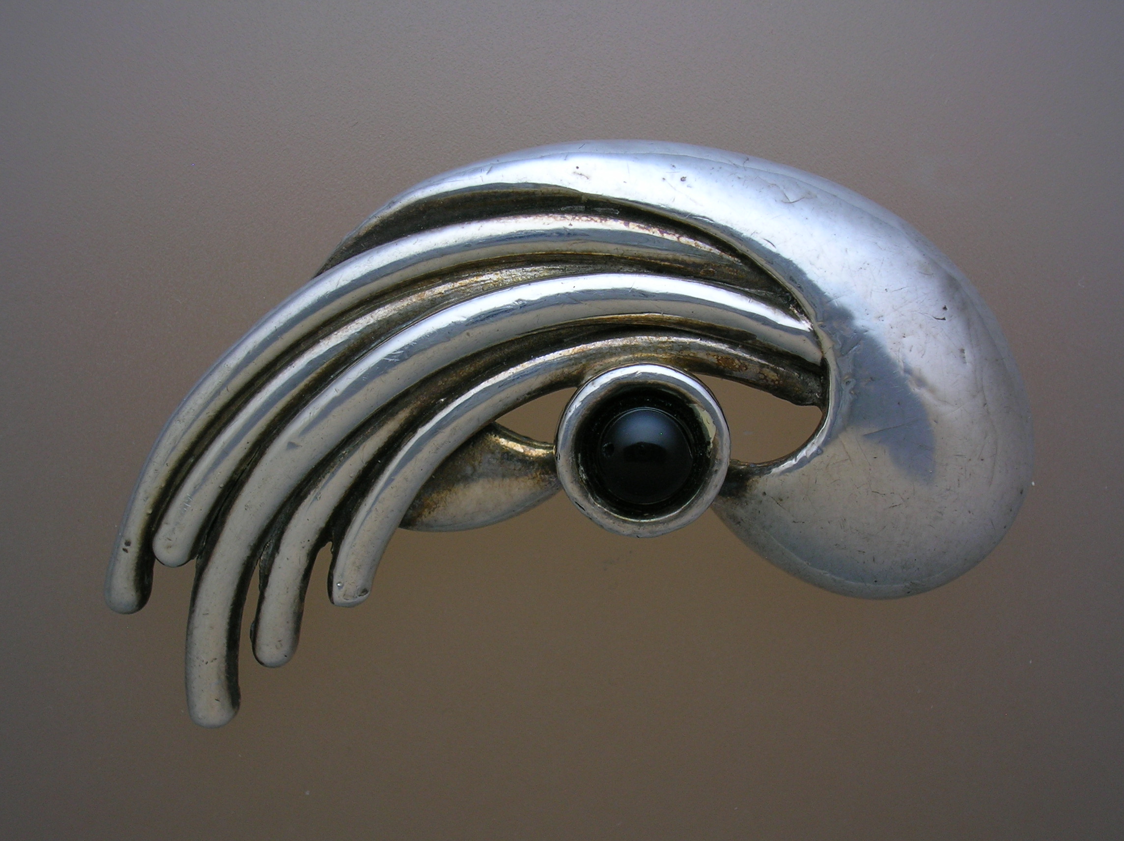 Sterling Silver Black onyx Brooch Signed MH 925