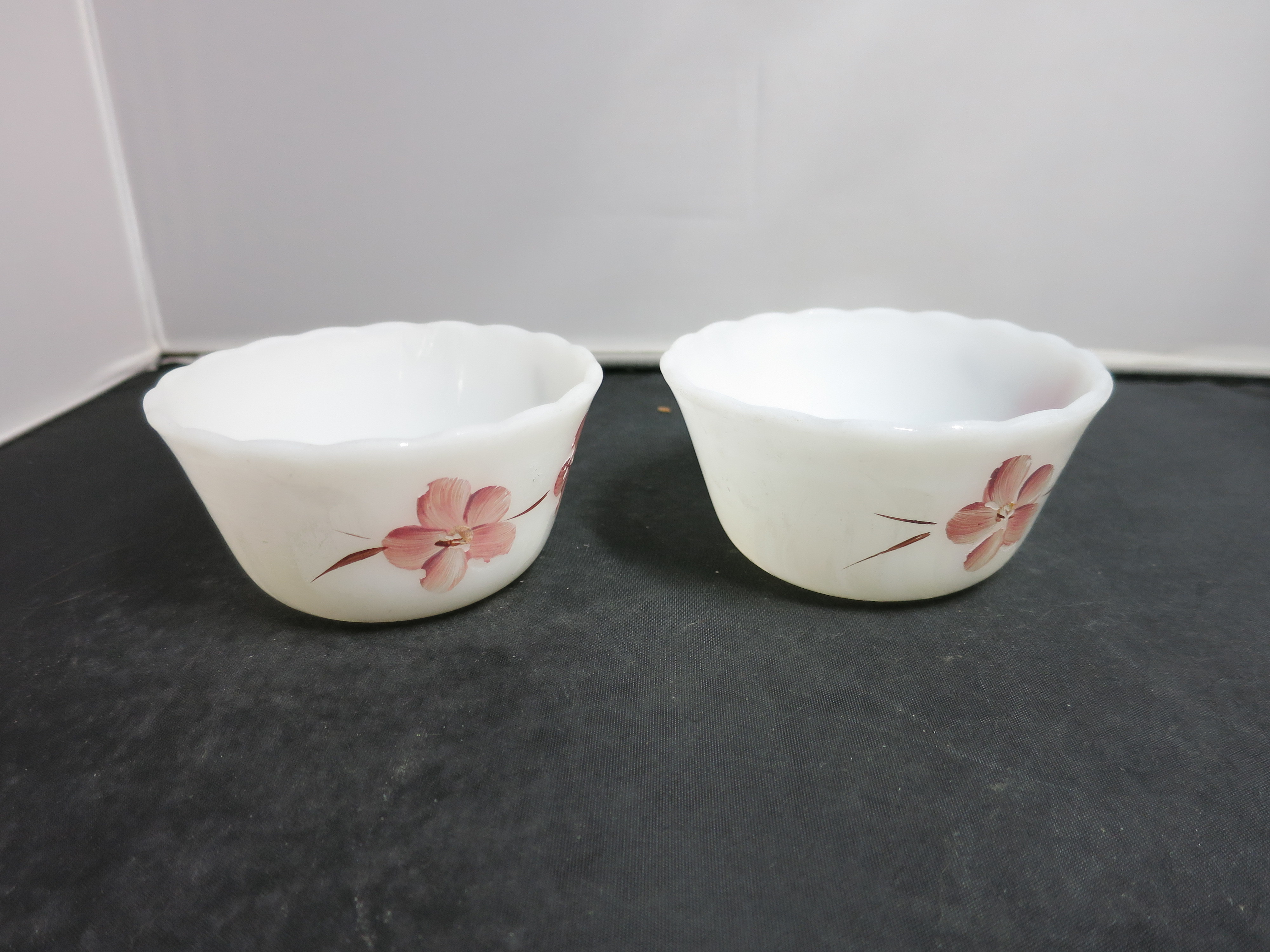 Vintage Fire King Peach Blossom Custard Dish Scalloped 6 Oz