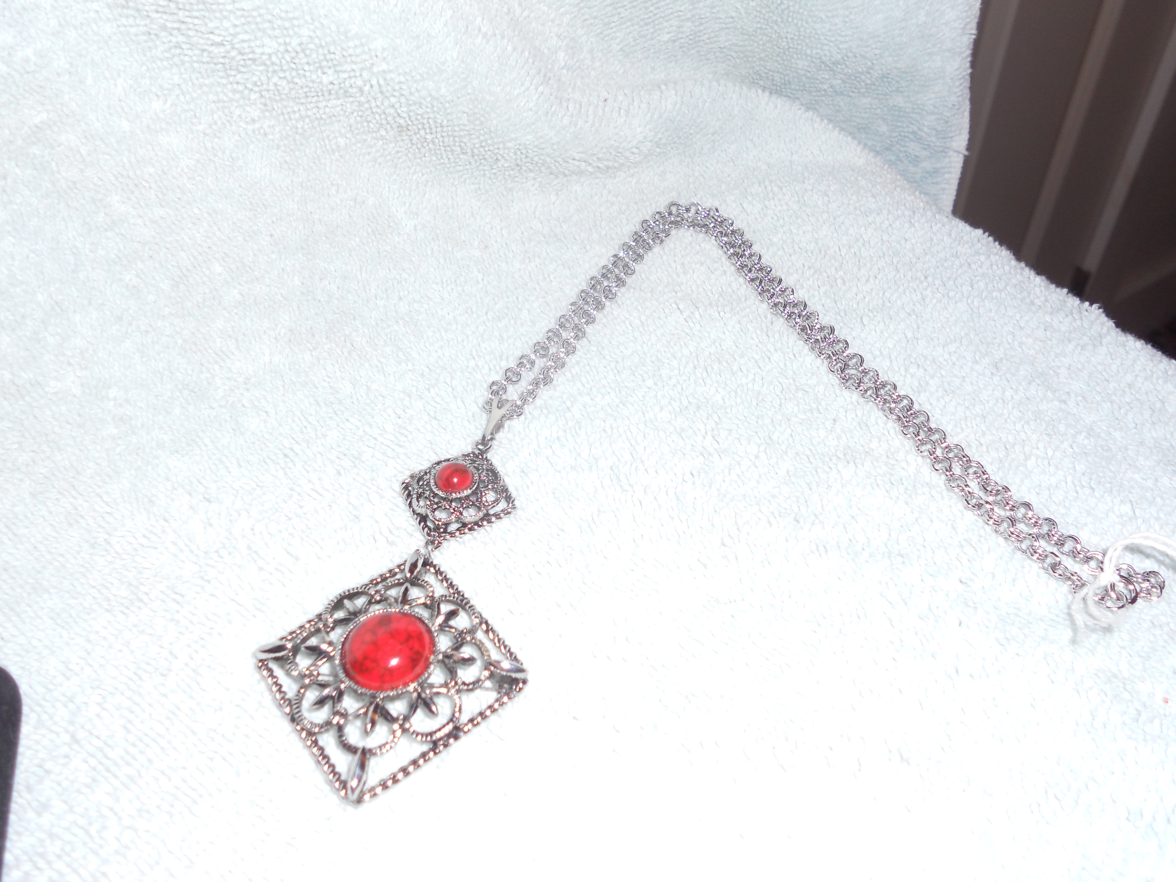 Sarah Coventry Inca Fire Red Pin Necklace