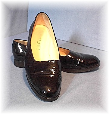 BOTTEGA VENETA Black Patent Leather Pumps