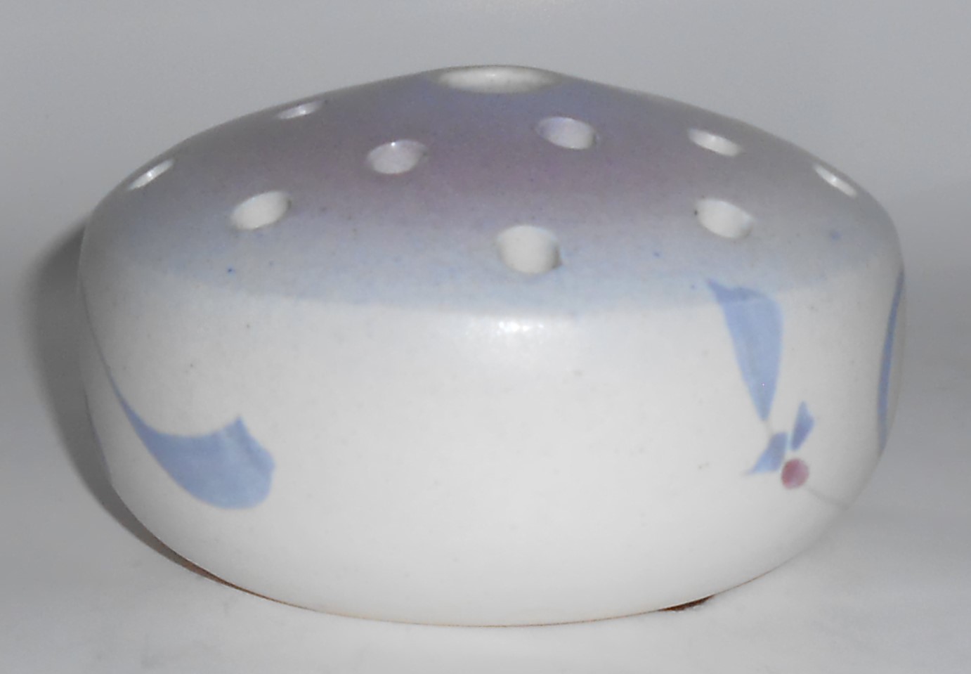 Westlin Studio Pottery Tacoma Washington Floral Frog/V