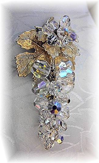 Crystal Hanging Vine Borealis Grape Brooch