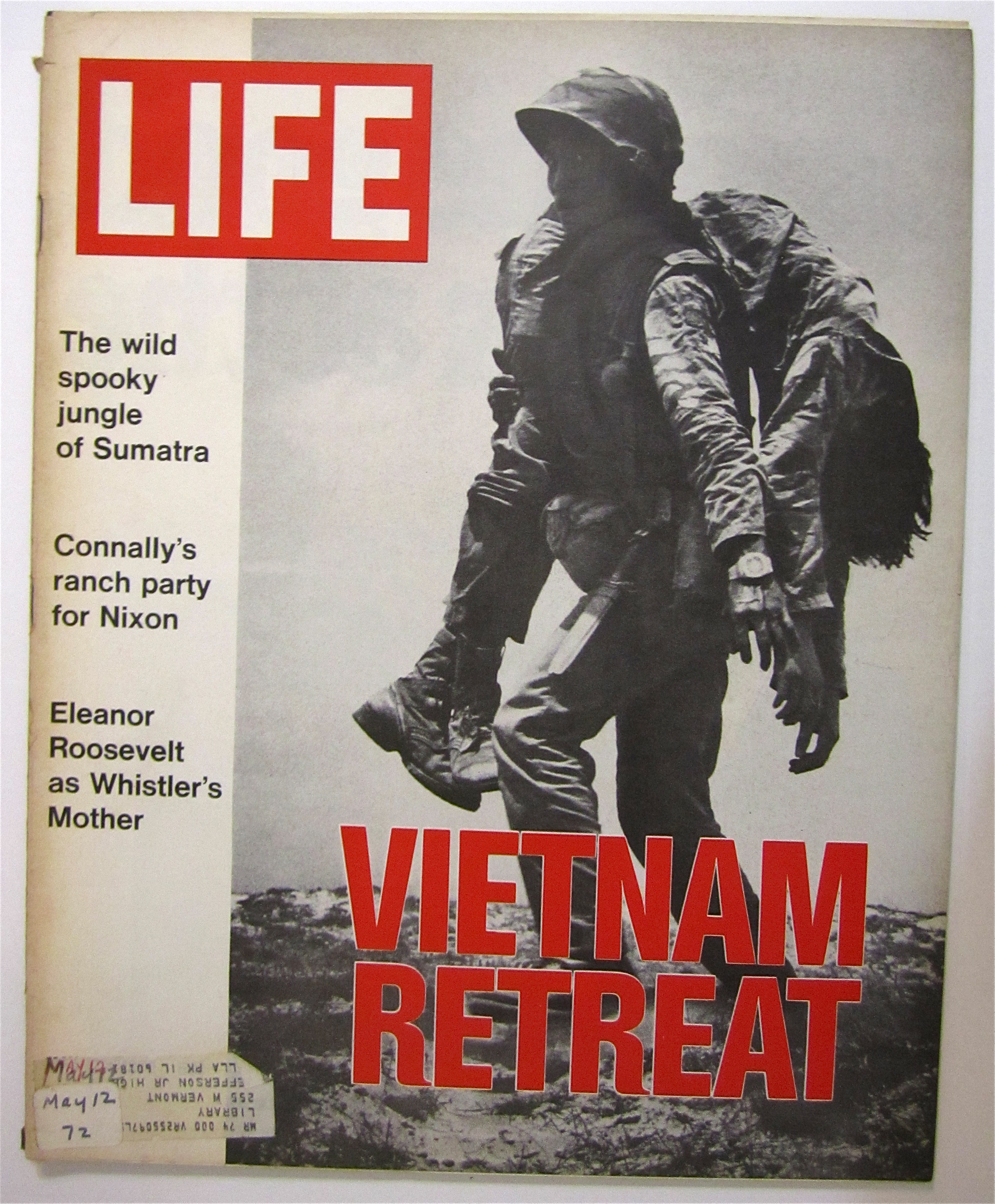 Life Magazine May 12, 1972 Vietnam Retreat