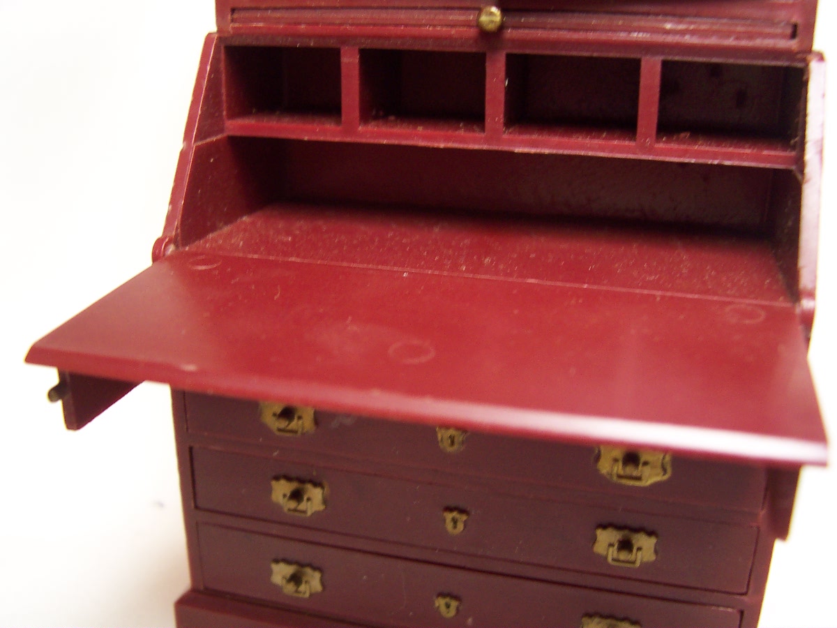 Dollhouse Secretary Desk Louis Marx 1964