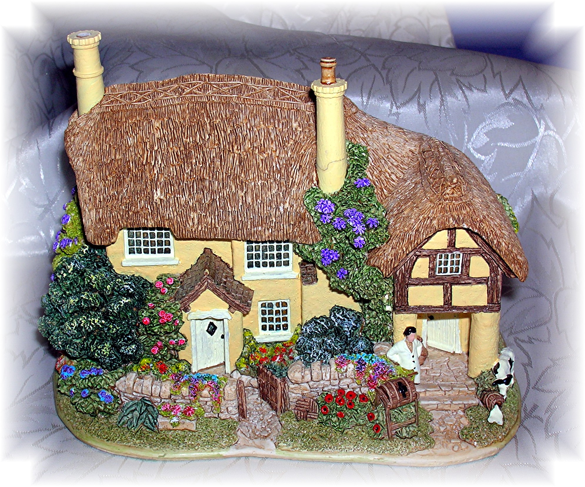 Liliput Lane Buttermilk Cottage 1997