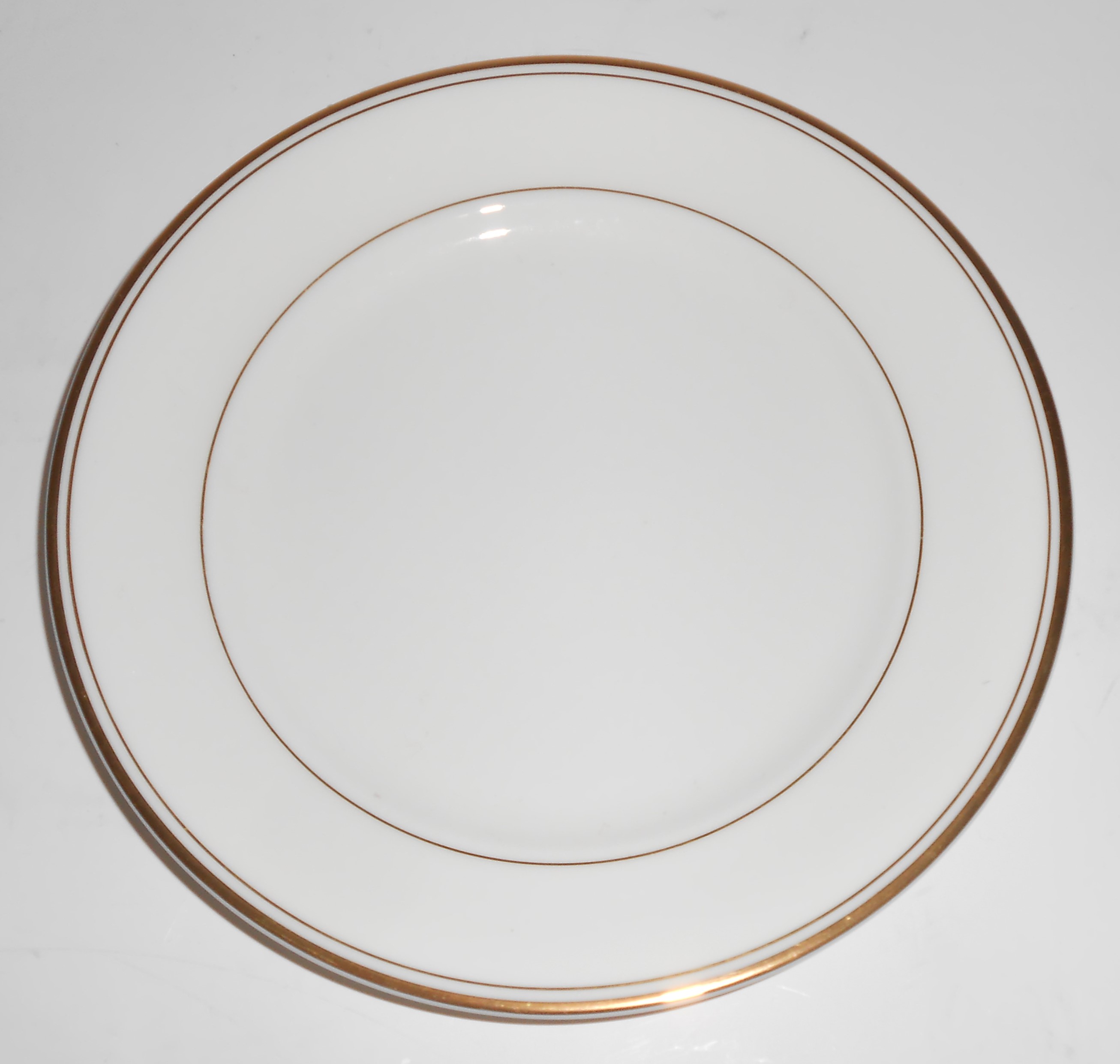 Mikasa Petite Bone China Classic Gold L6201 Bread Plate