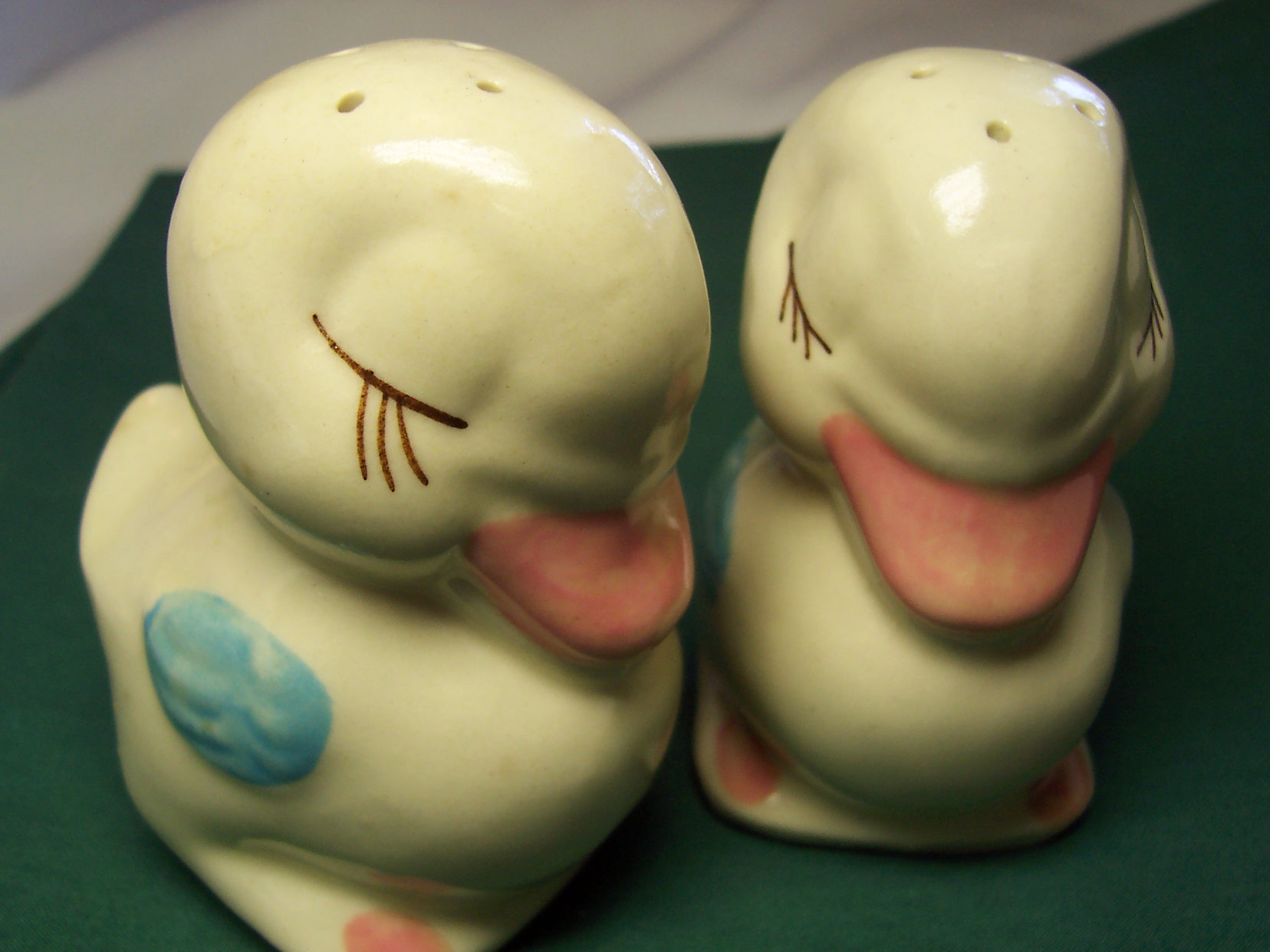 Duck Ducklings Salt and Pepper Shakers