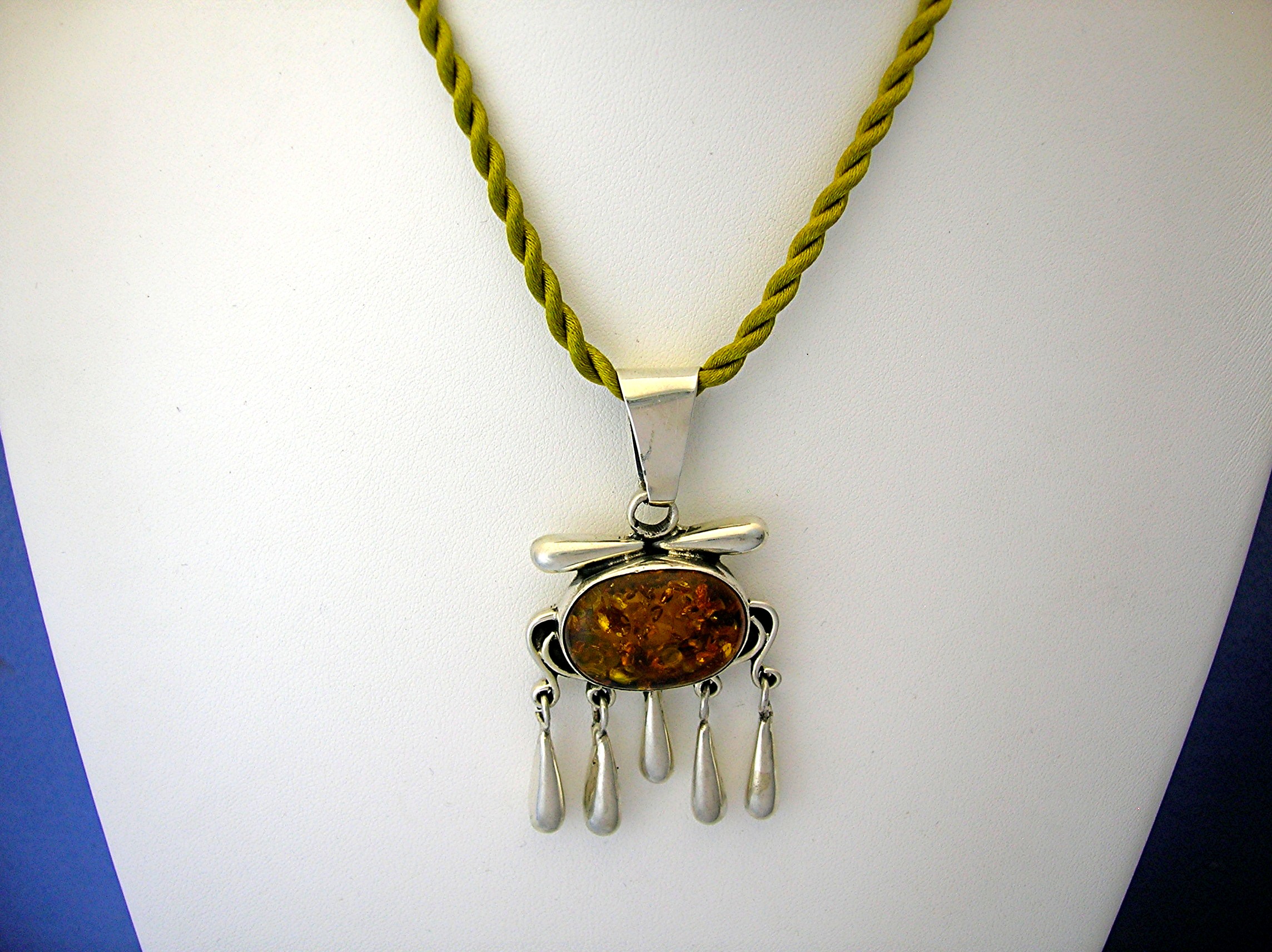 Pendant Sterling Silver Golden  Amber Tassle