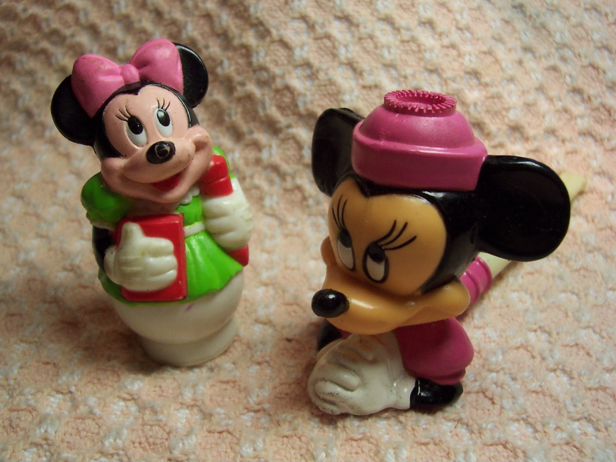 Disney Minnie Mouse Bubble Pipe finger puppet