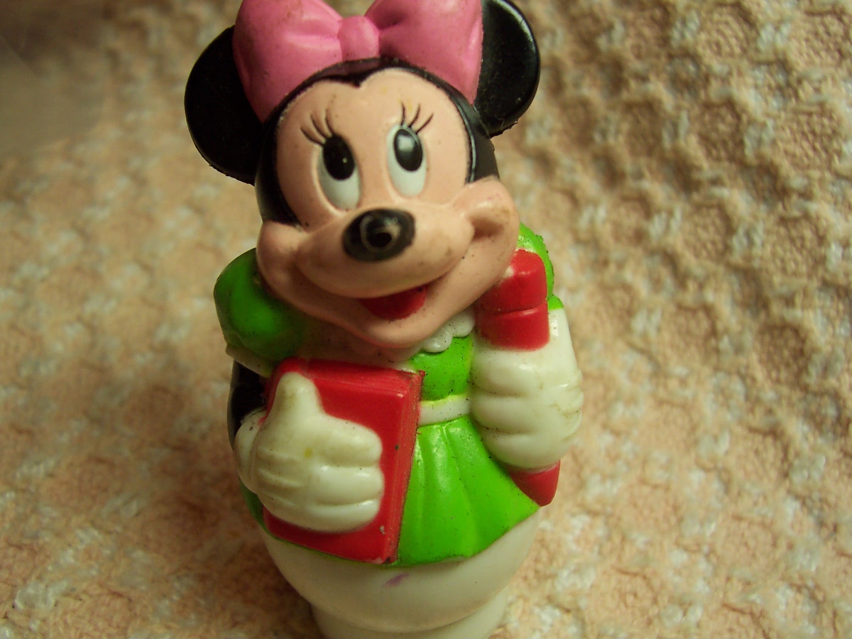 Disney Minnie Mouse Bubble Pipe finger puppet