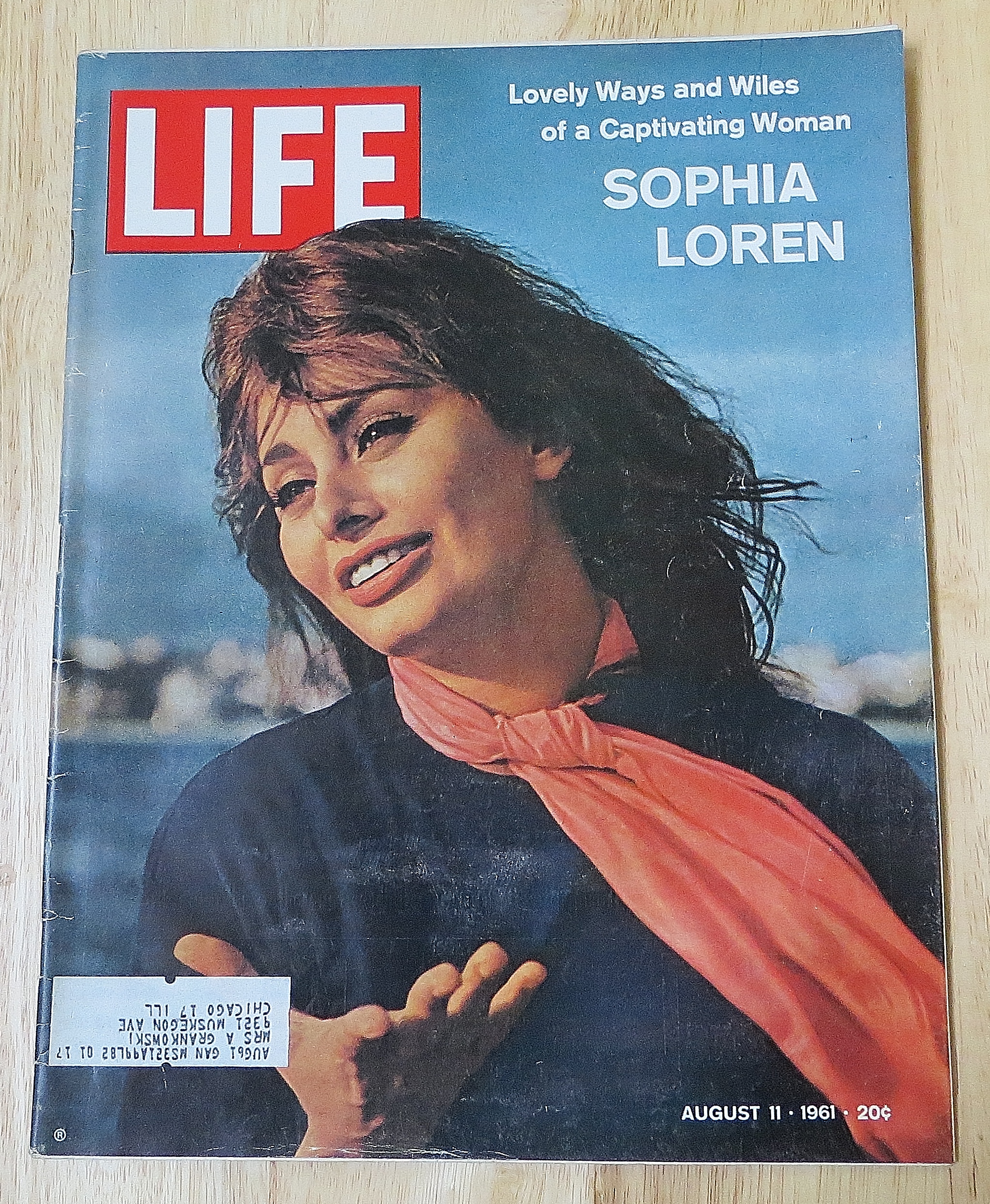 Life Magazine August 11, 1961 Sophia Loren