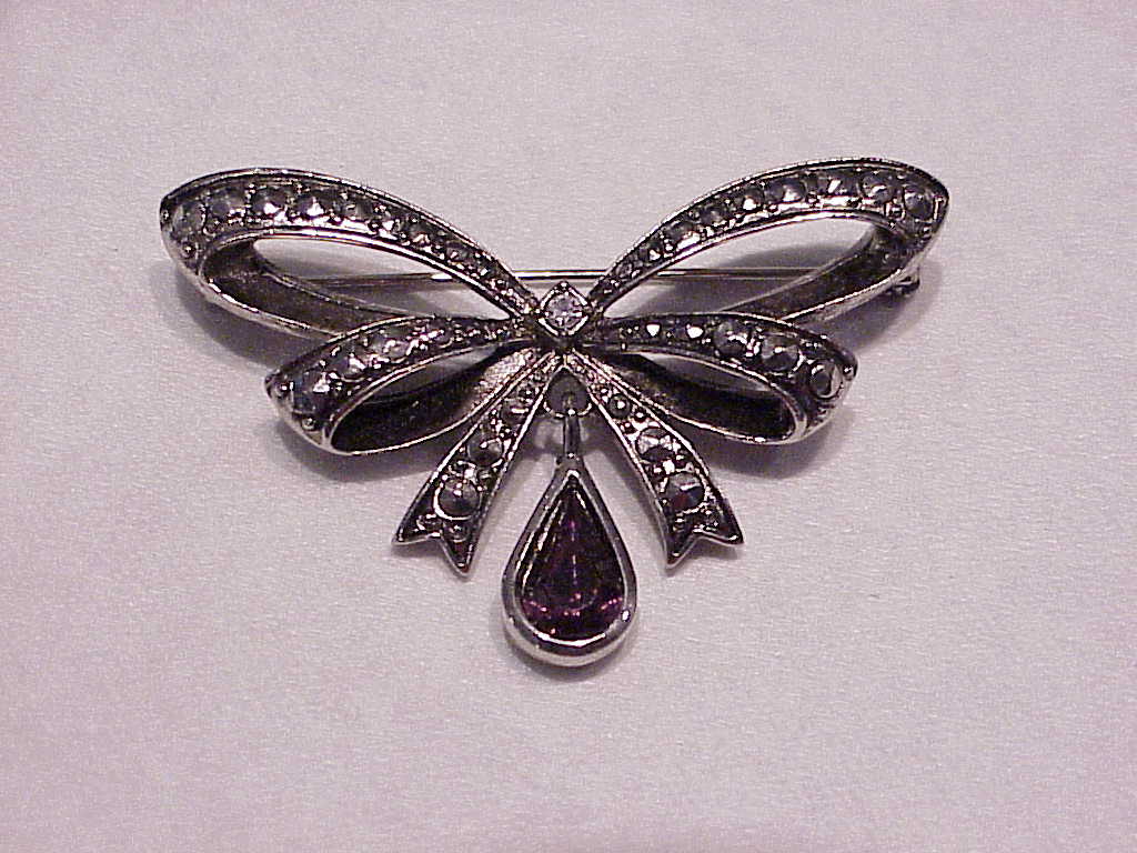 Avon Marcasite And Amethyst Rhinestone Bow Brooch