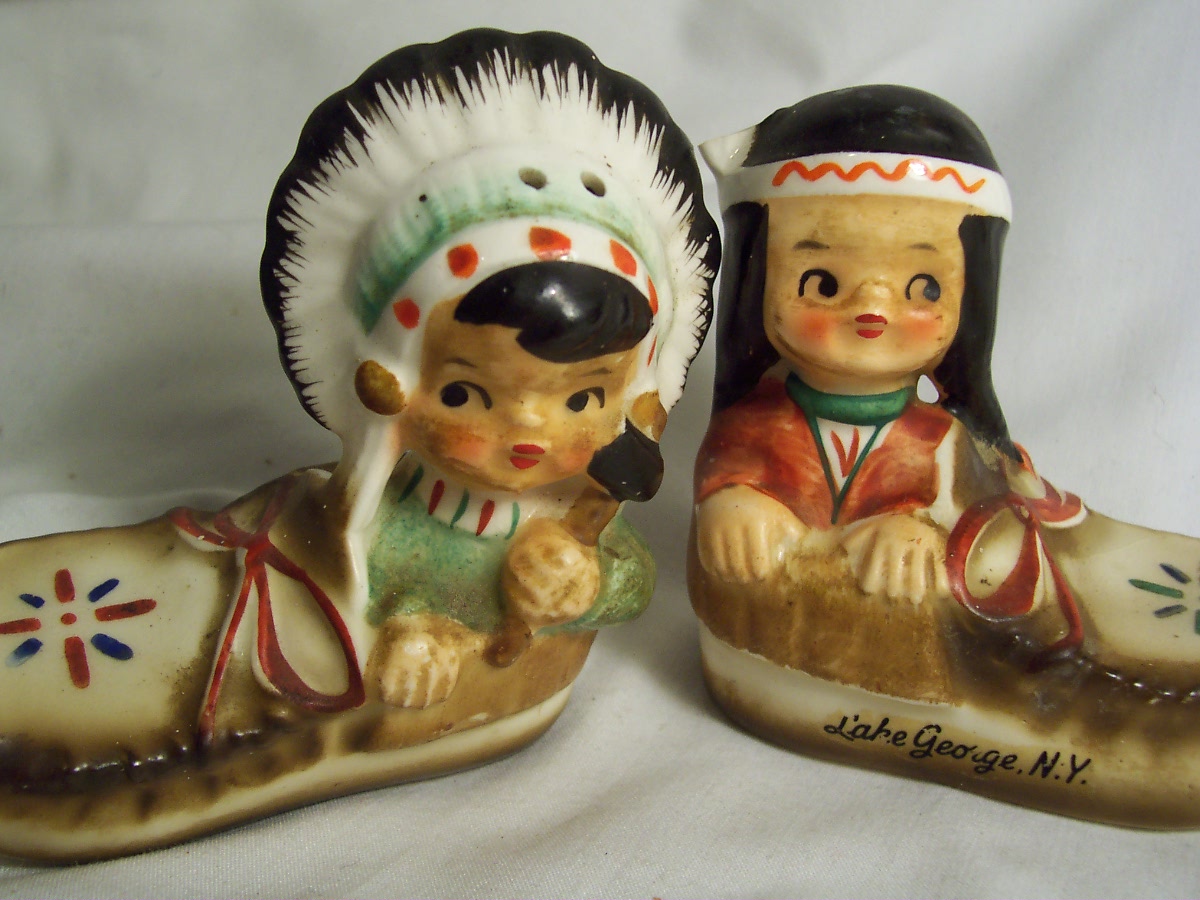 Indian Children Salt and Pepper Shakers Japan