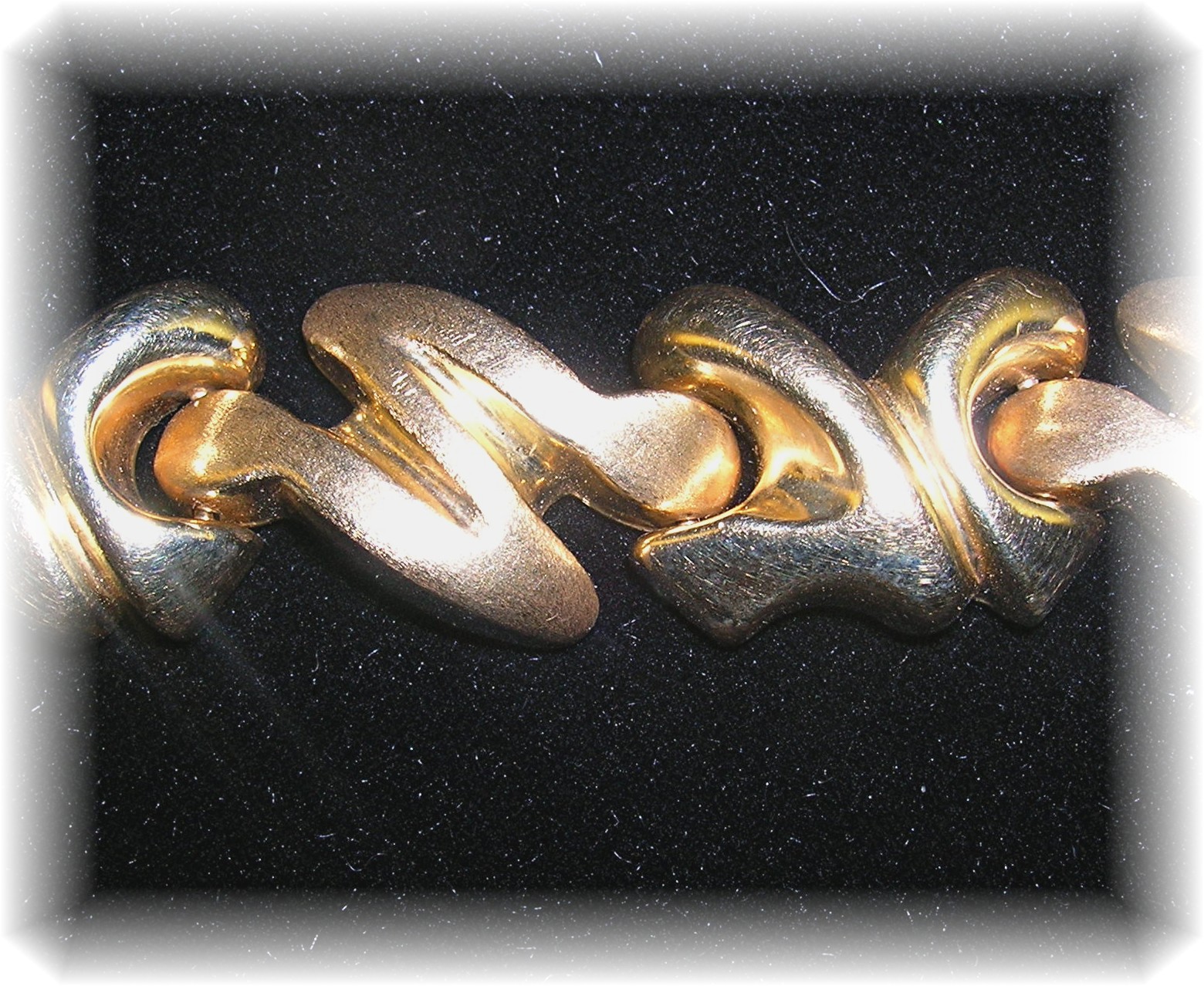 14K Yellow Gold Italian Bracelet