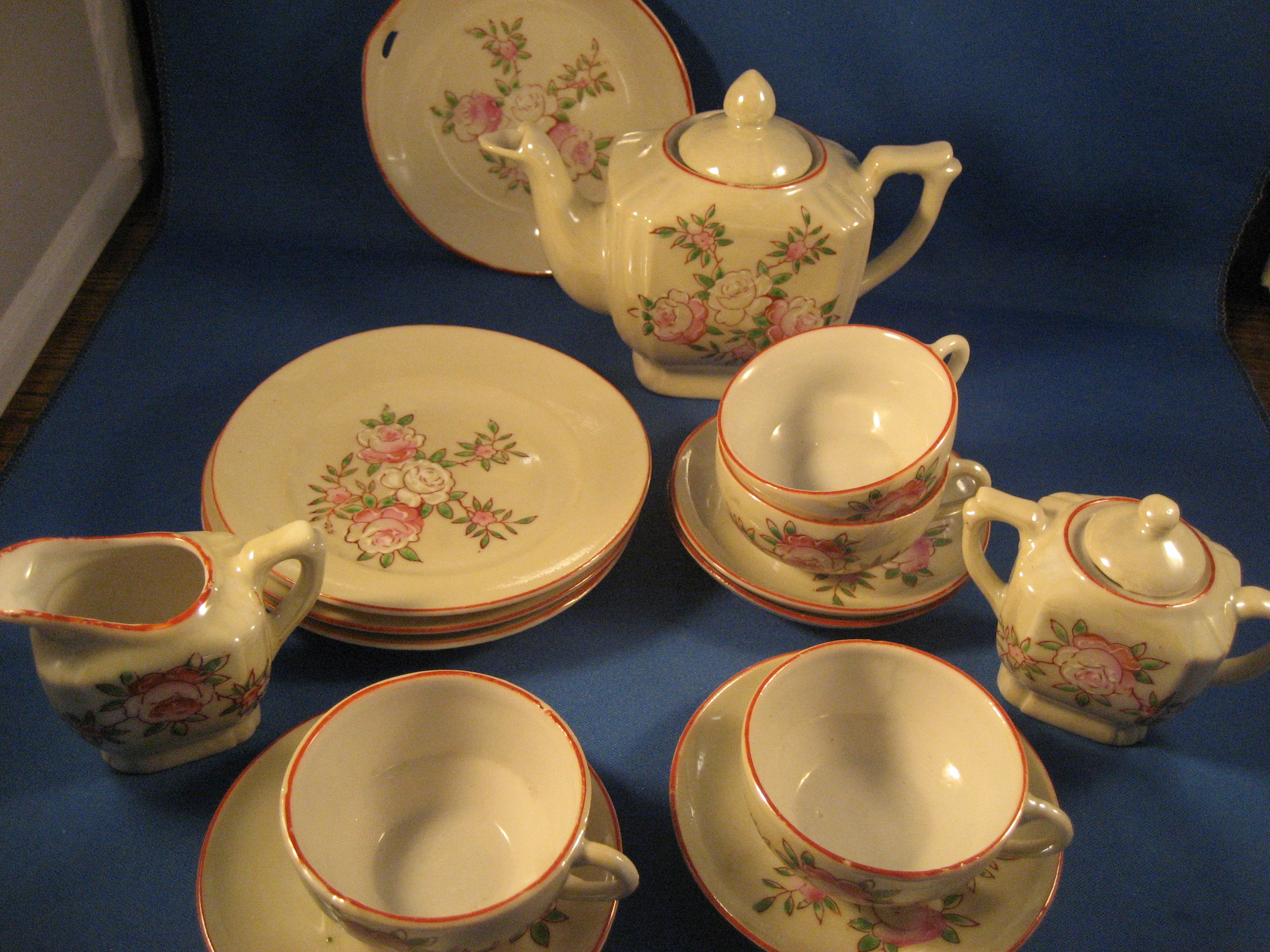 15Piece Child's China Set Made in Japan