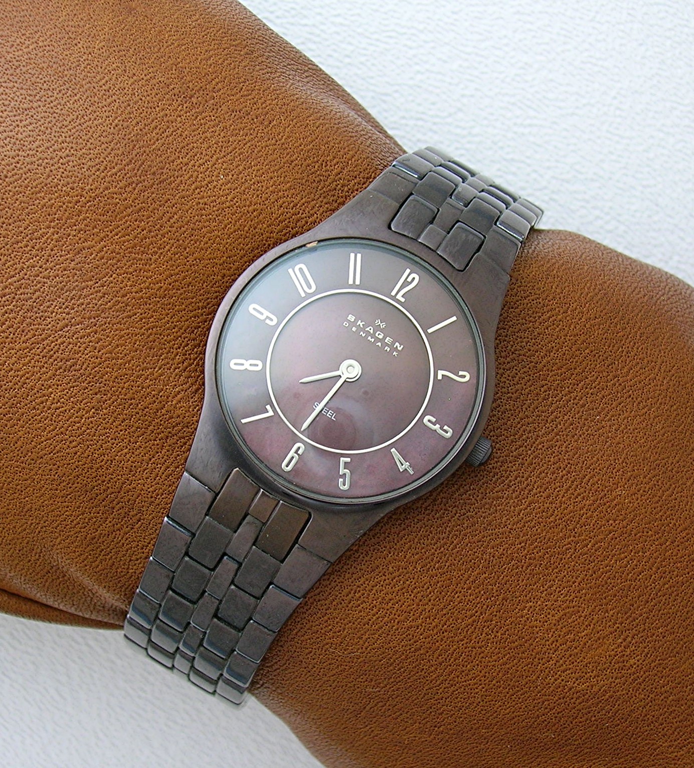 Skagen Grey Steel Ladies Wristwatch.