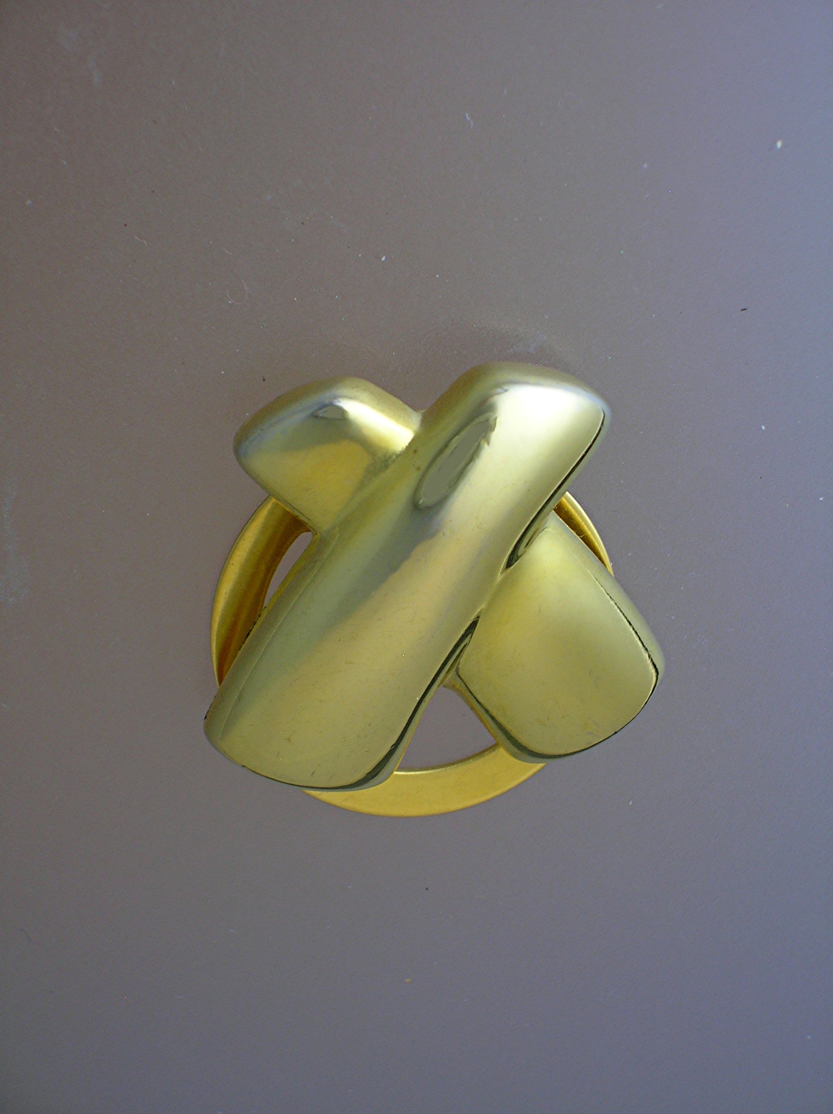 Scarf Clip Paloma Picasso Style Cross Goldtone