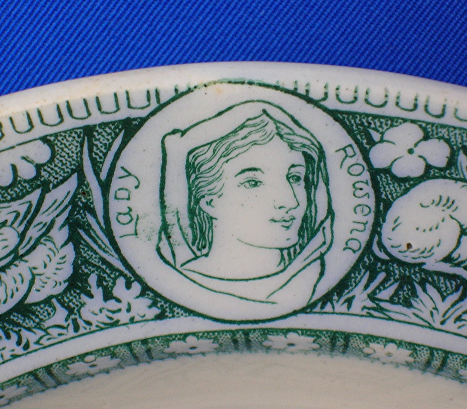 Wedgewood Collectors Plate, story of Ivanhoe, Urfried .