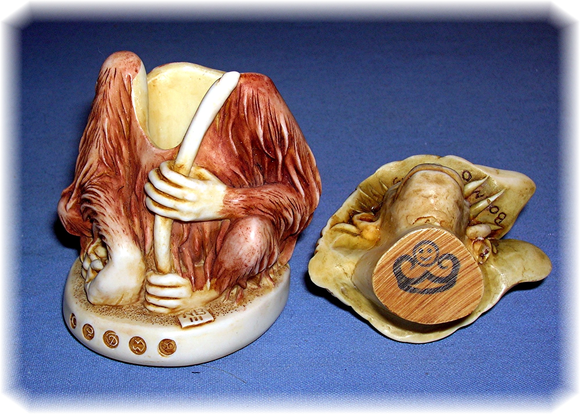 3 Inch Harmony Kingdom  Pongos Palm Box England