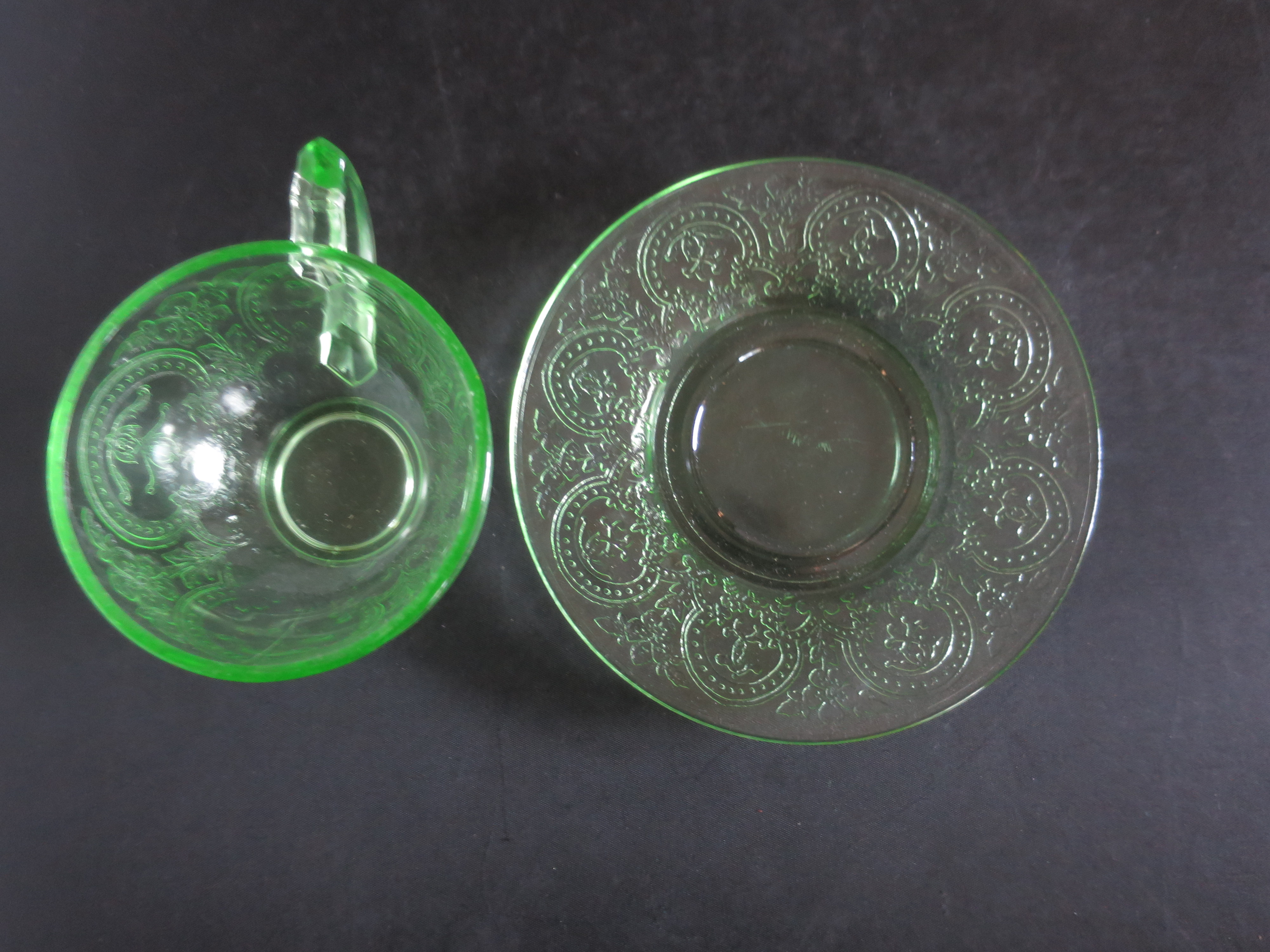 Indiana Glass Horseshoe Cup and Saucer Uranium Green Vaseline