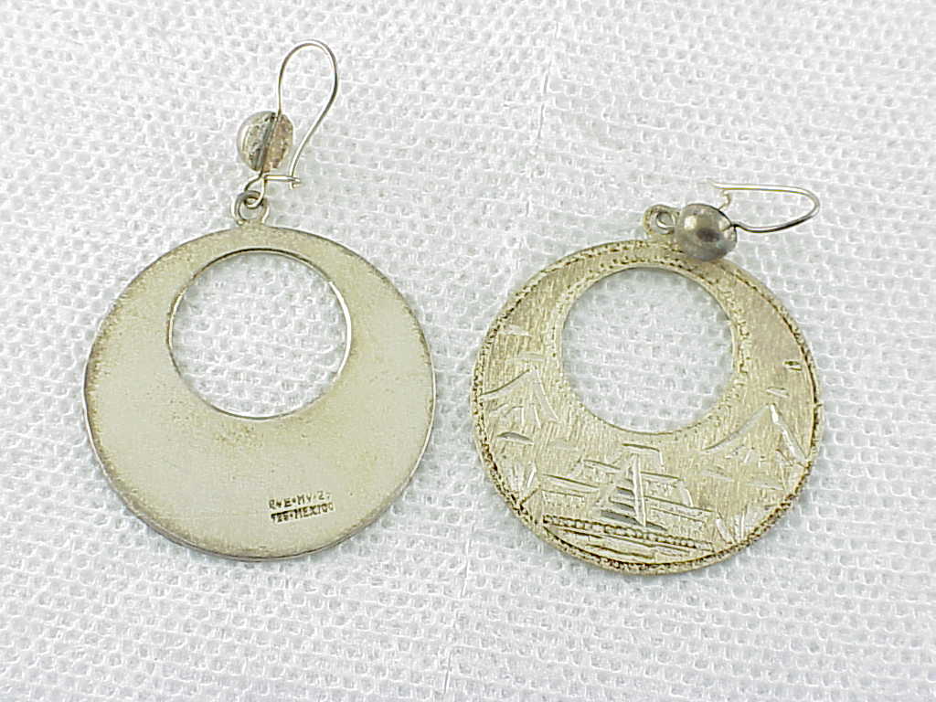 Dangling Mexican Sterling Silver Etched Pierced Earrings Signed Rve