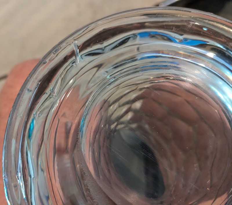 30 honeycomb glass pitcher defect