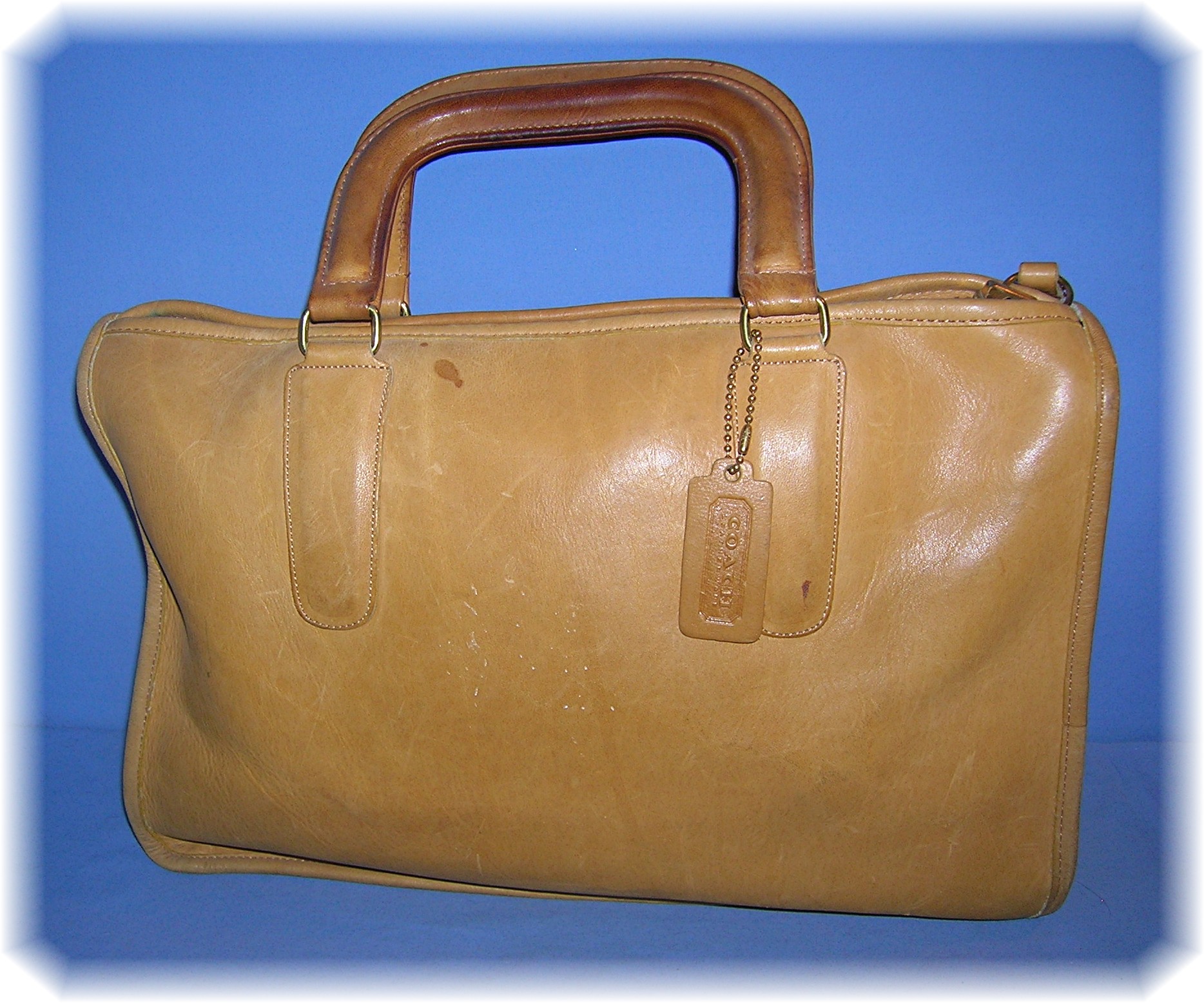13 Inch Light Tan Bonnie Cashin COACH LeatherBag