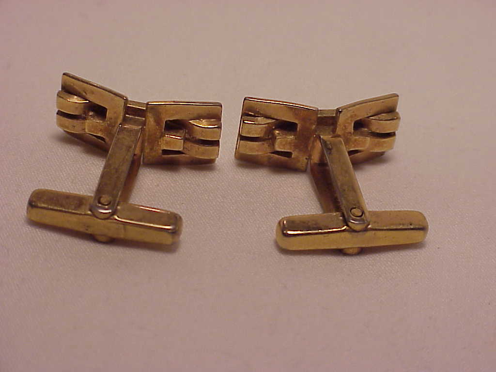 Vintage Gold Tone Cufflinks Signed Hickok