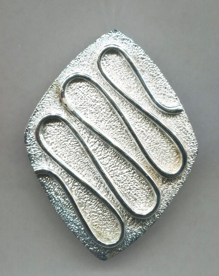 Sarah Coventry Diamond Shape Silver Abstract Pin