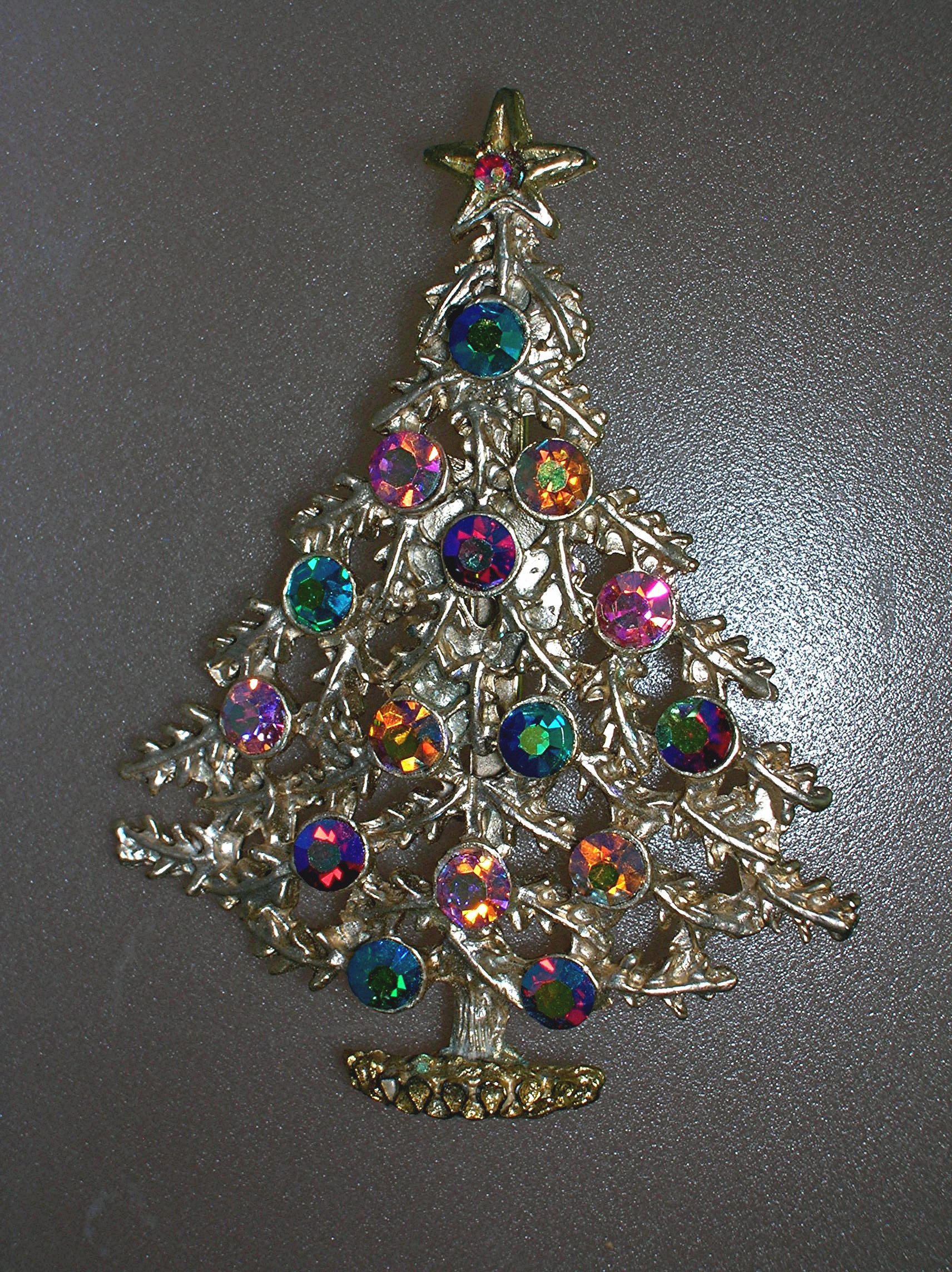Christmas Tree Goldtone Brooch Borealis Rhinestones