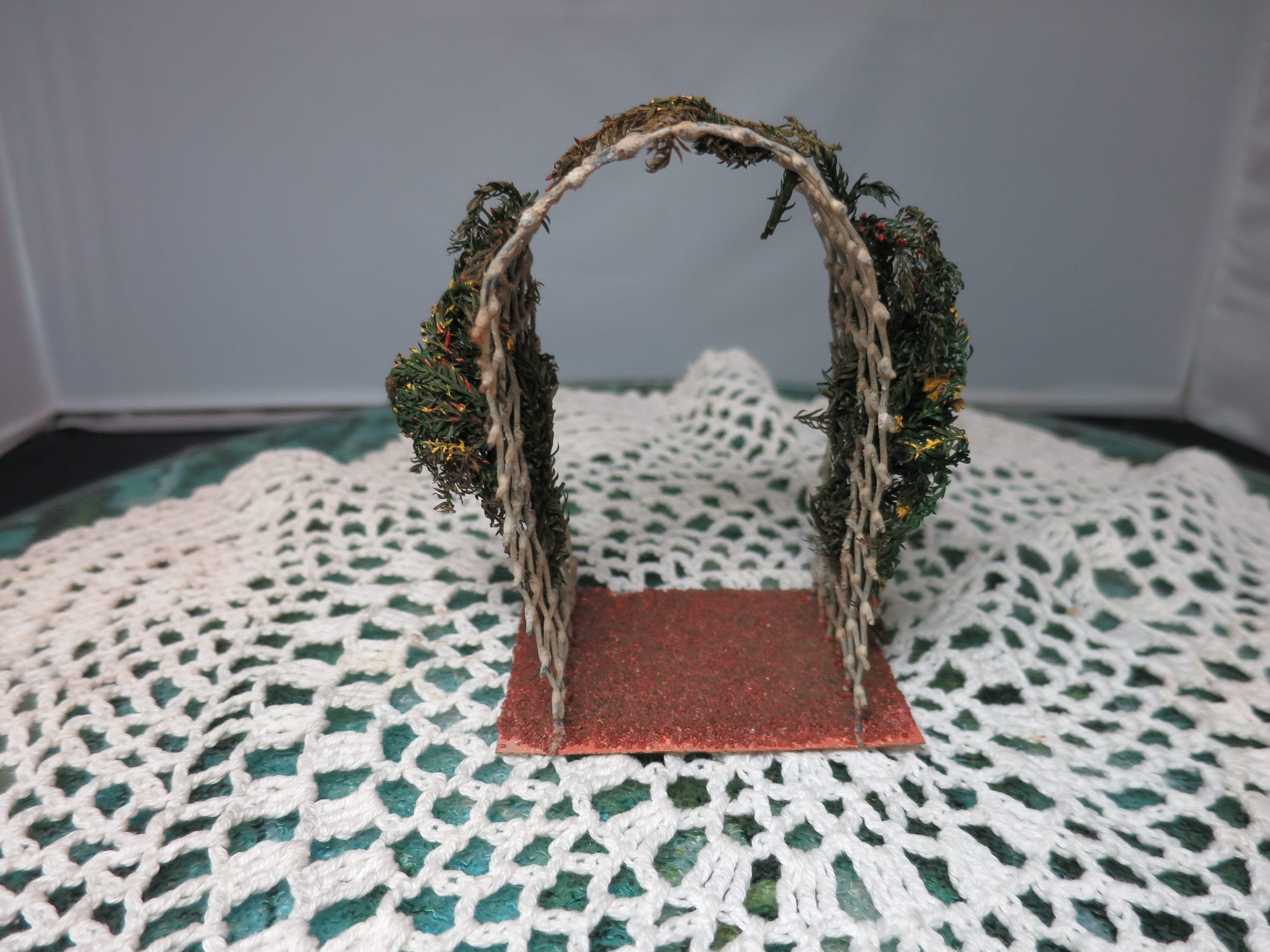 Miniature Arbor toy fairy garden doll house 2 of 2 available