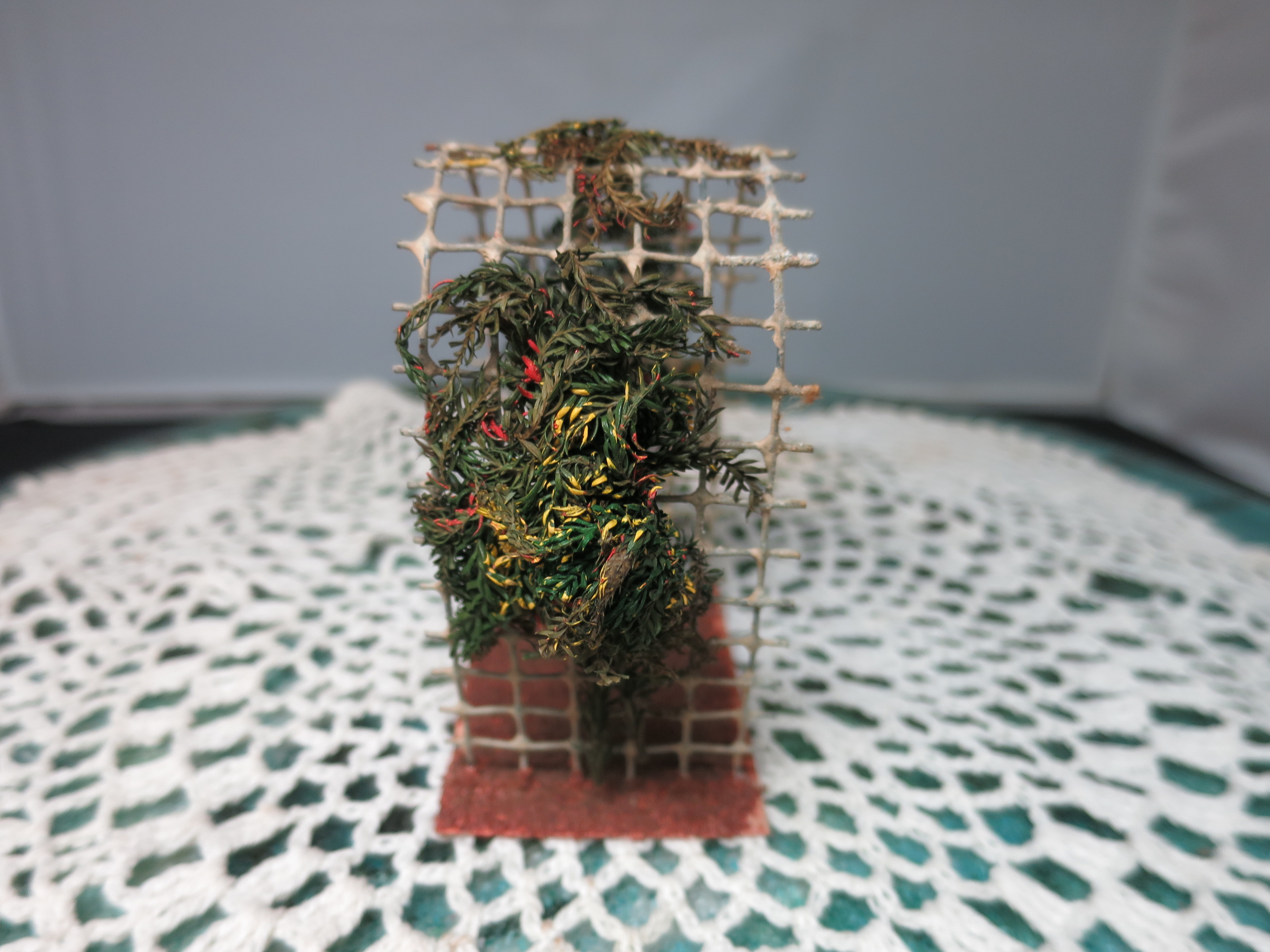 Miniature Arbor toy fairy garden doll house 2 of 2 available