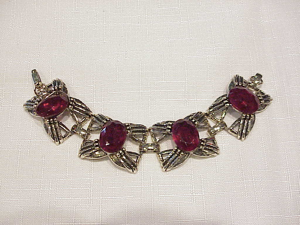 Vintage Wide Chunky Bracelet With Red Rhinestones