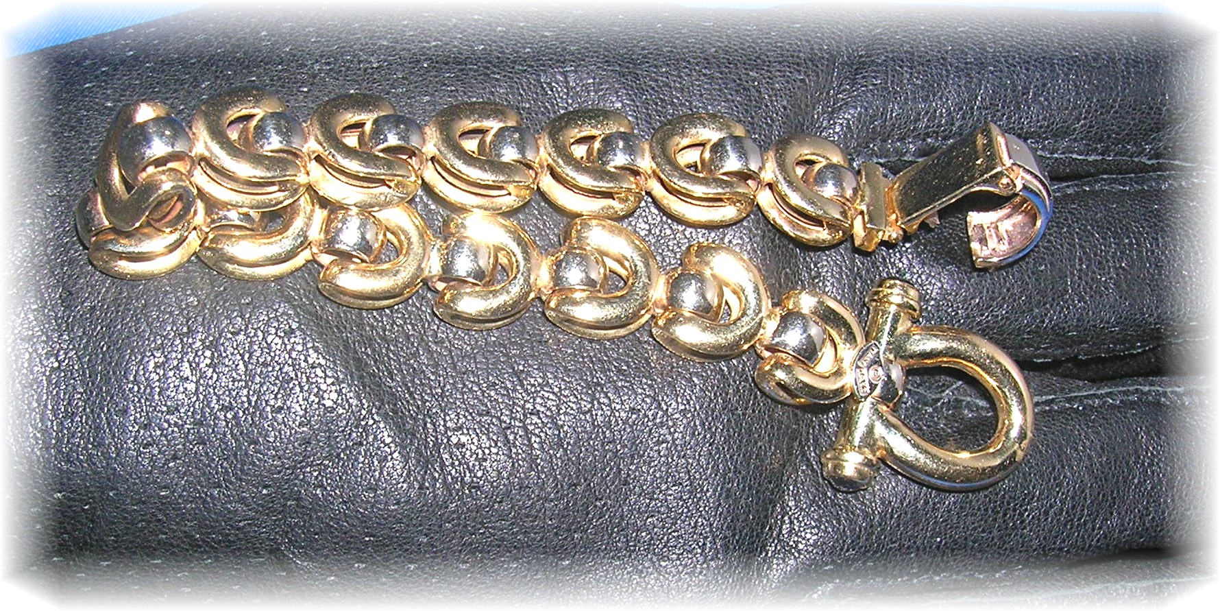 Bracelet 14K Gold Cabochon Sapphire 22.5 grams
