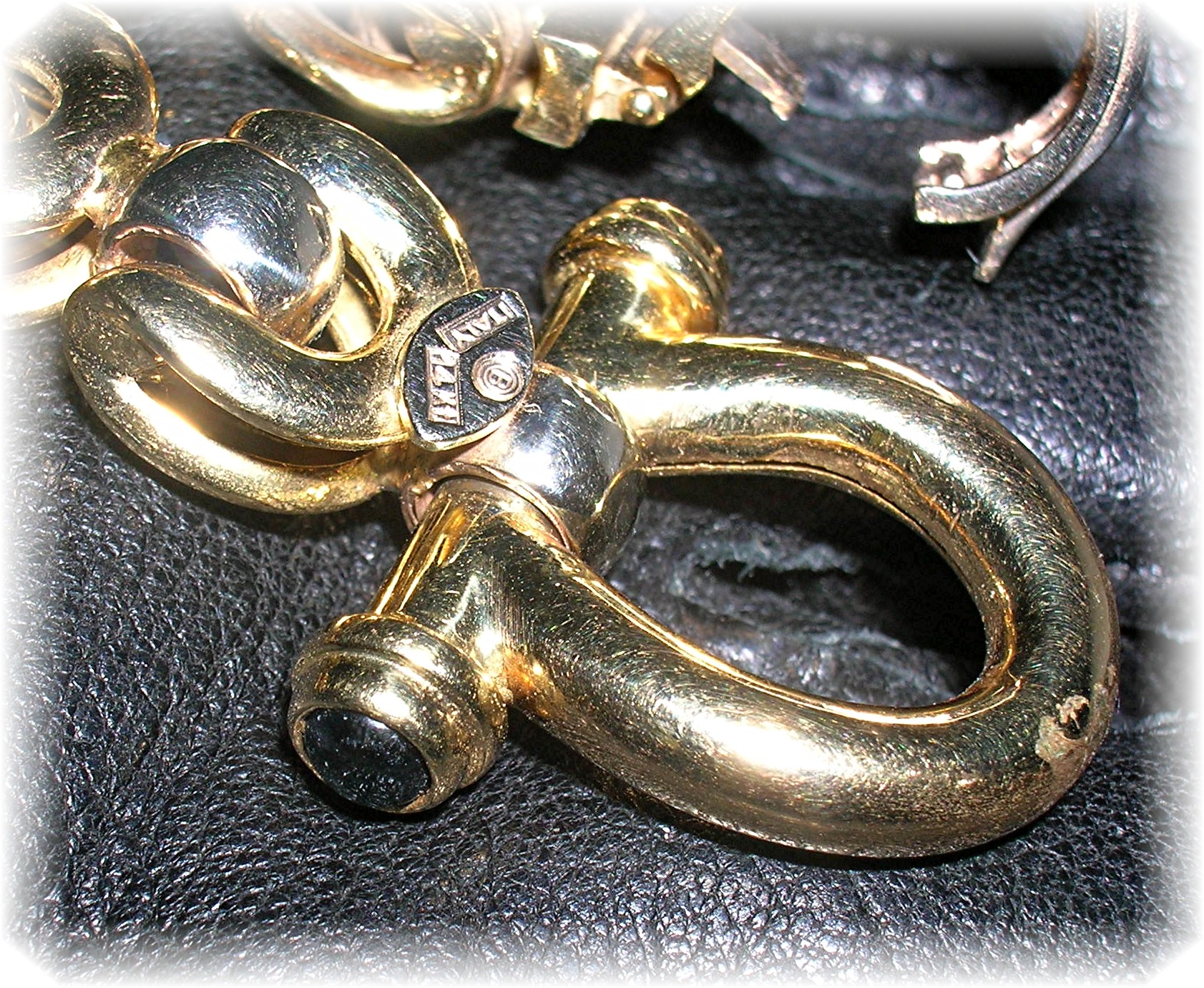 Bracelet 14K Gold  Cabochon Sapphire 22.5 grams