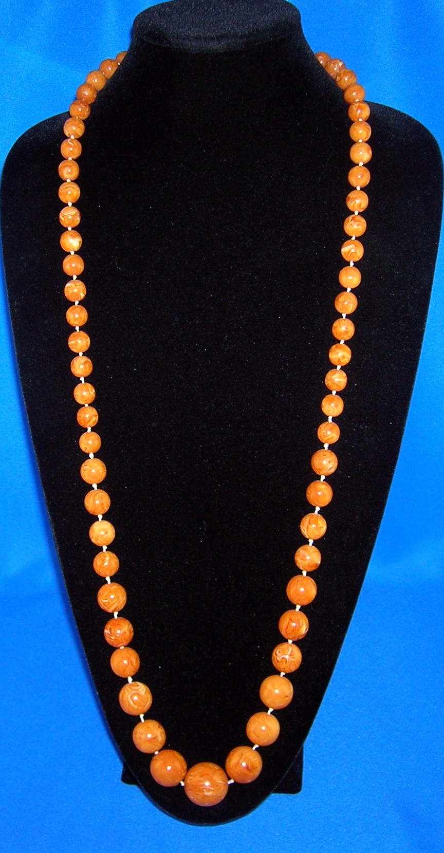 39 Inch Long Graduated Plastic/Lucite Beads