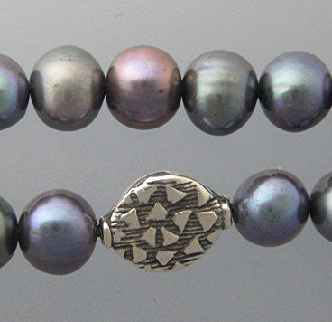 EXEX Blue Grey Parl Necklace 32 Inch 7.8mm