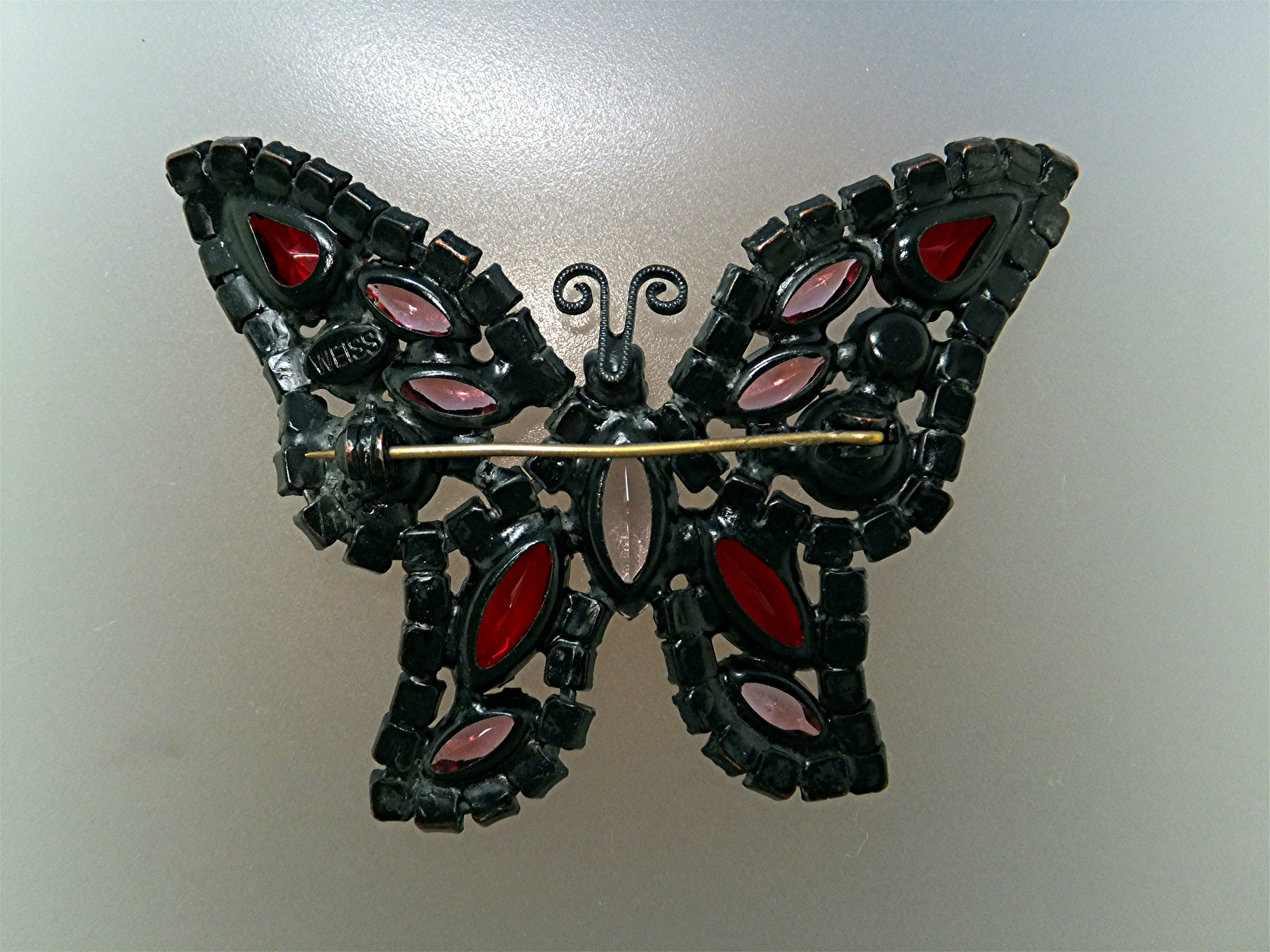 Brooch WEISS Cranberry  Crystals Butterfly