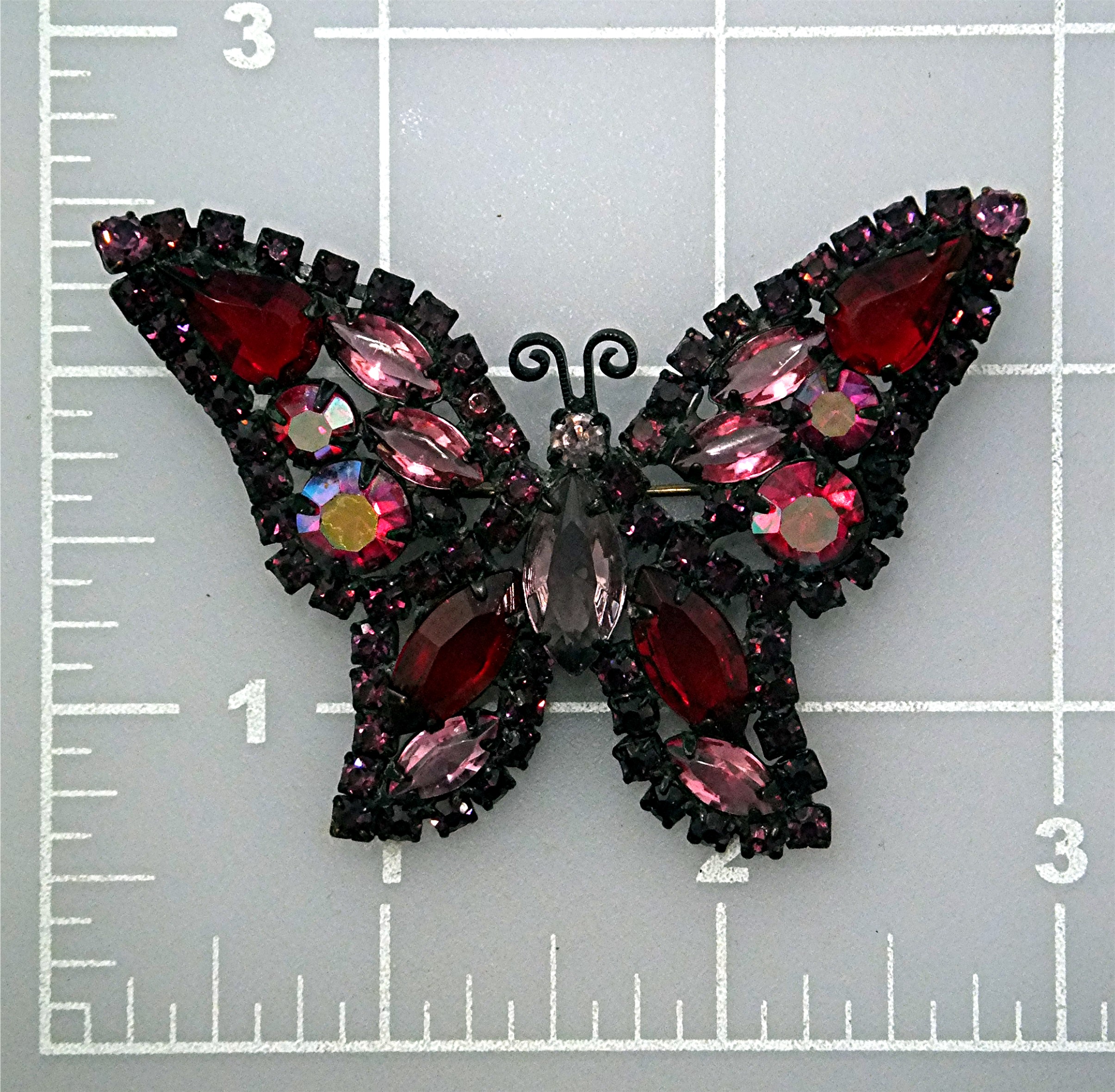 Brooch WEISS Cranberry  Crystals Butterfly