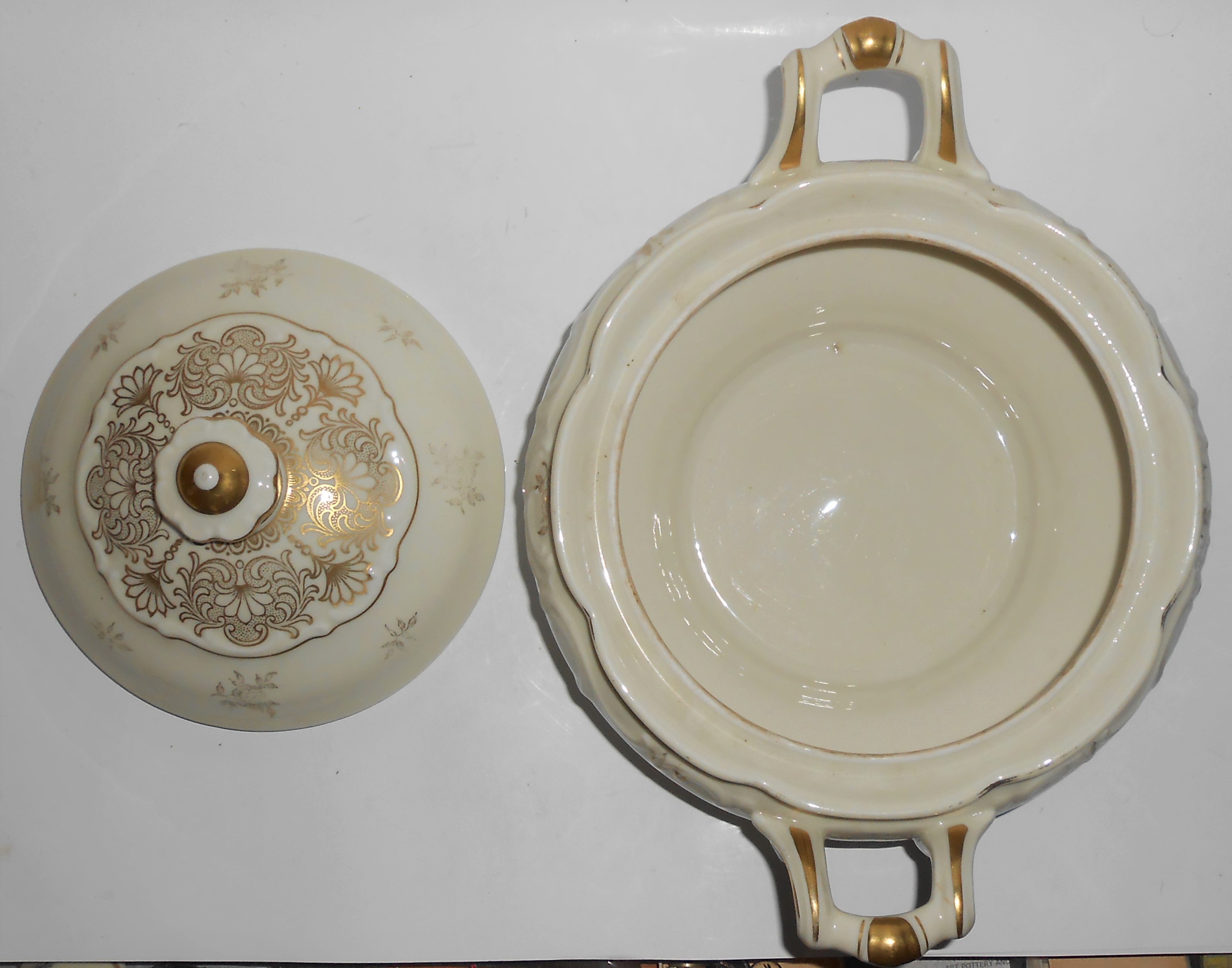 Schumann Porcelain Bavaria Pottery Gold Decorated Cover